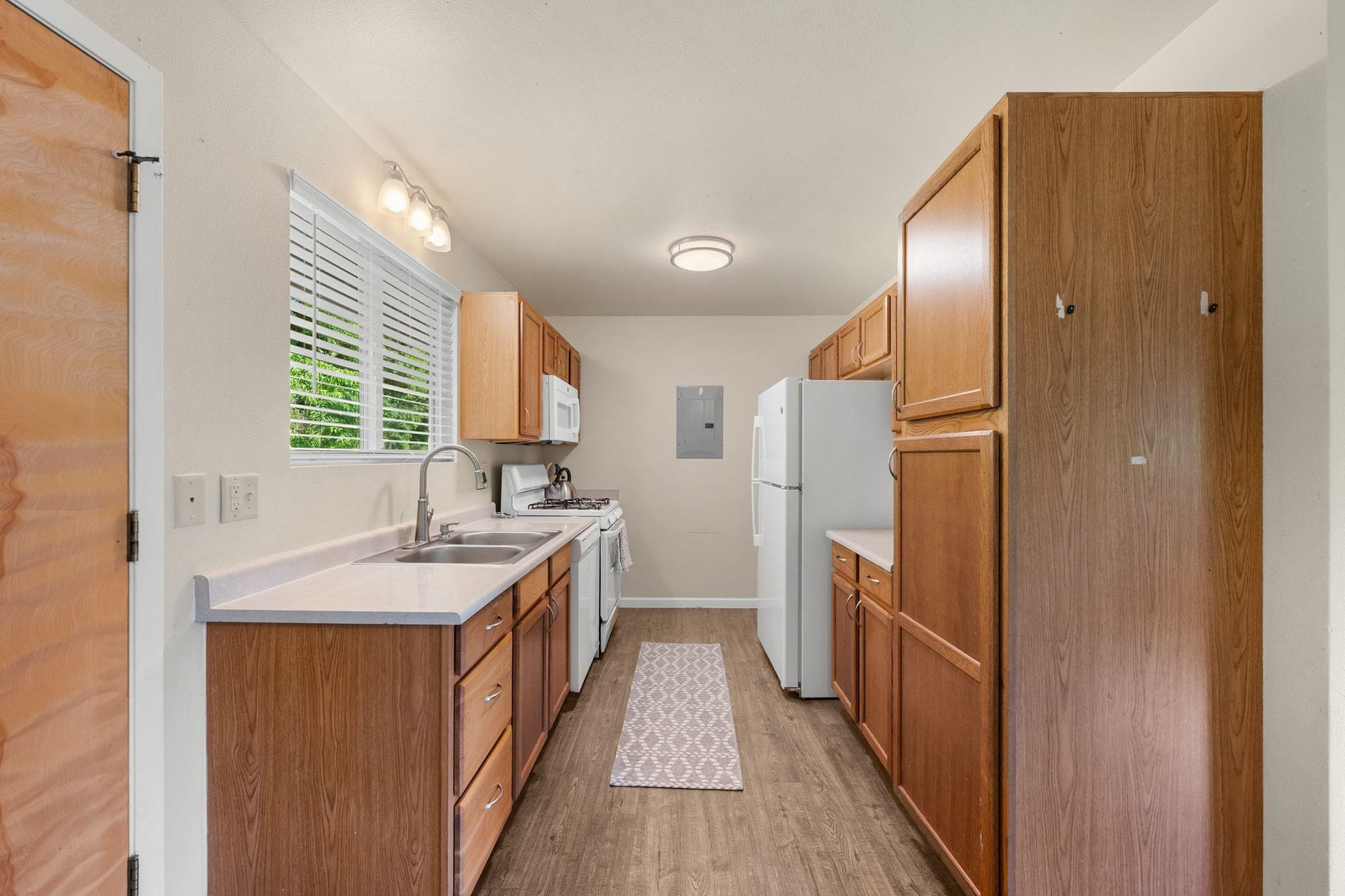 42  Kawai Ola Pl , Hana home - photo 9 of 36