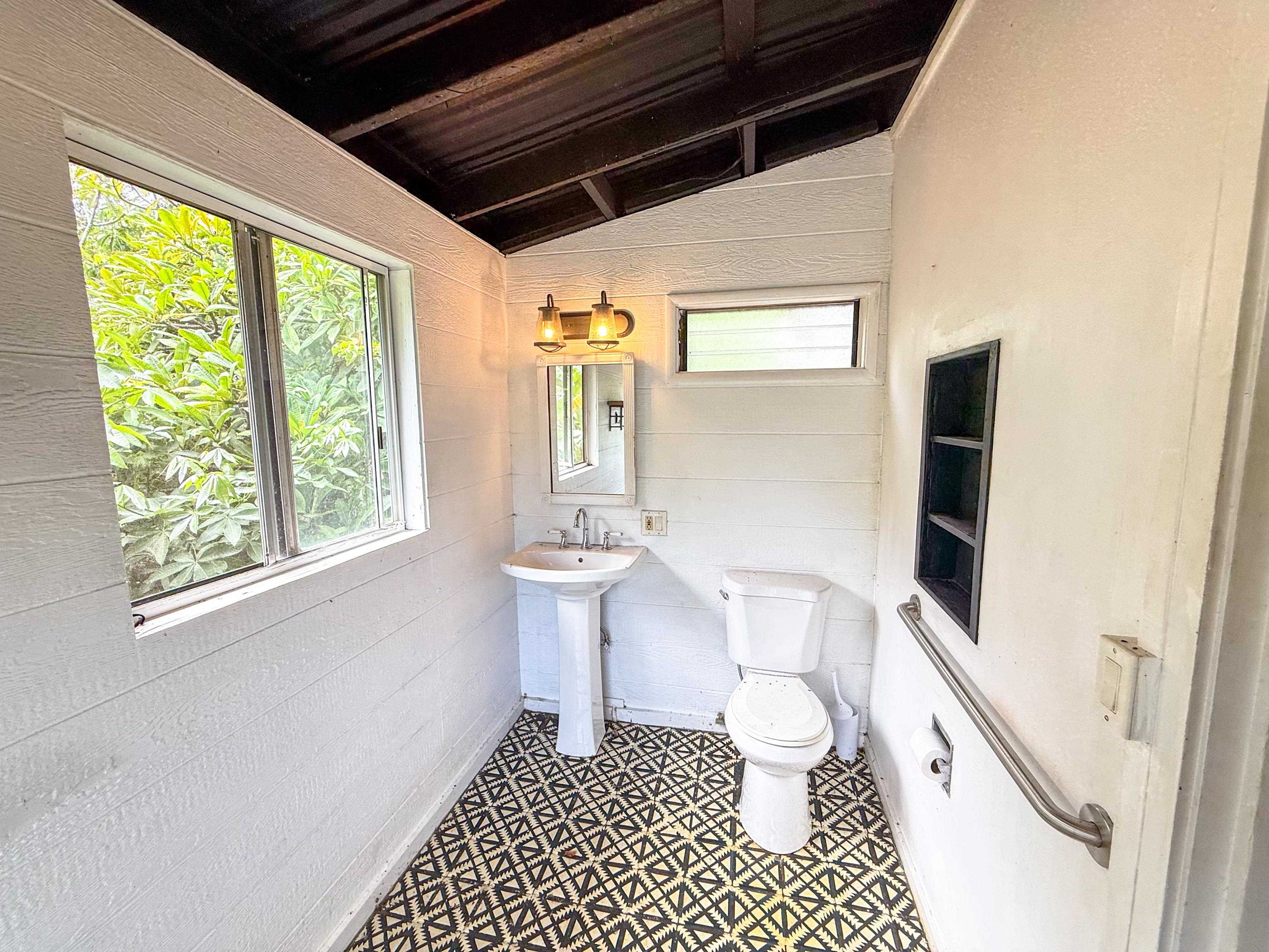 420  Haumana Rd , Haiku home - photo 12 of 34