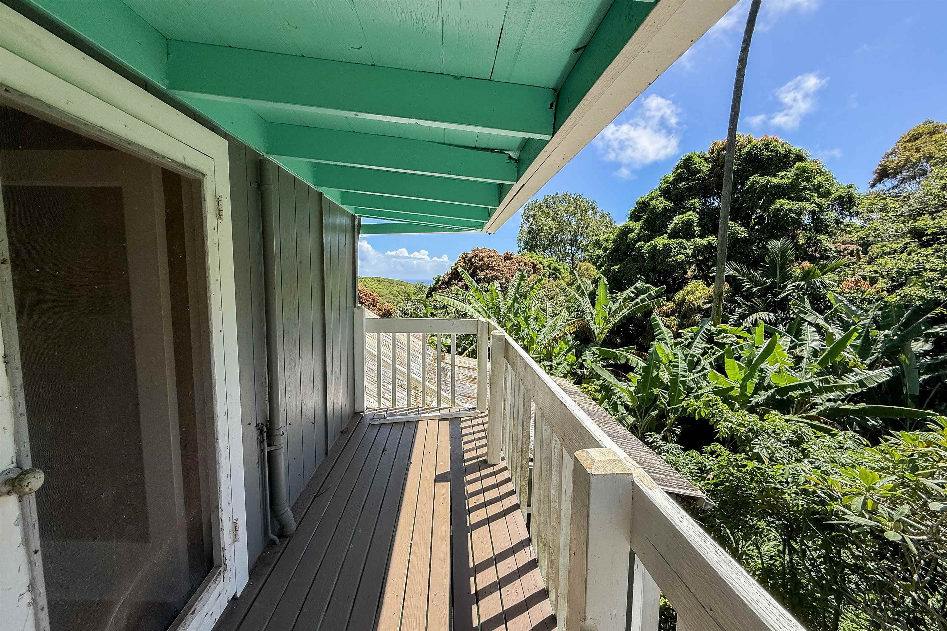 420  Haumana Rd , Haiku home - photo 14 of 33