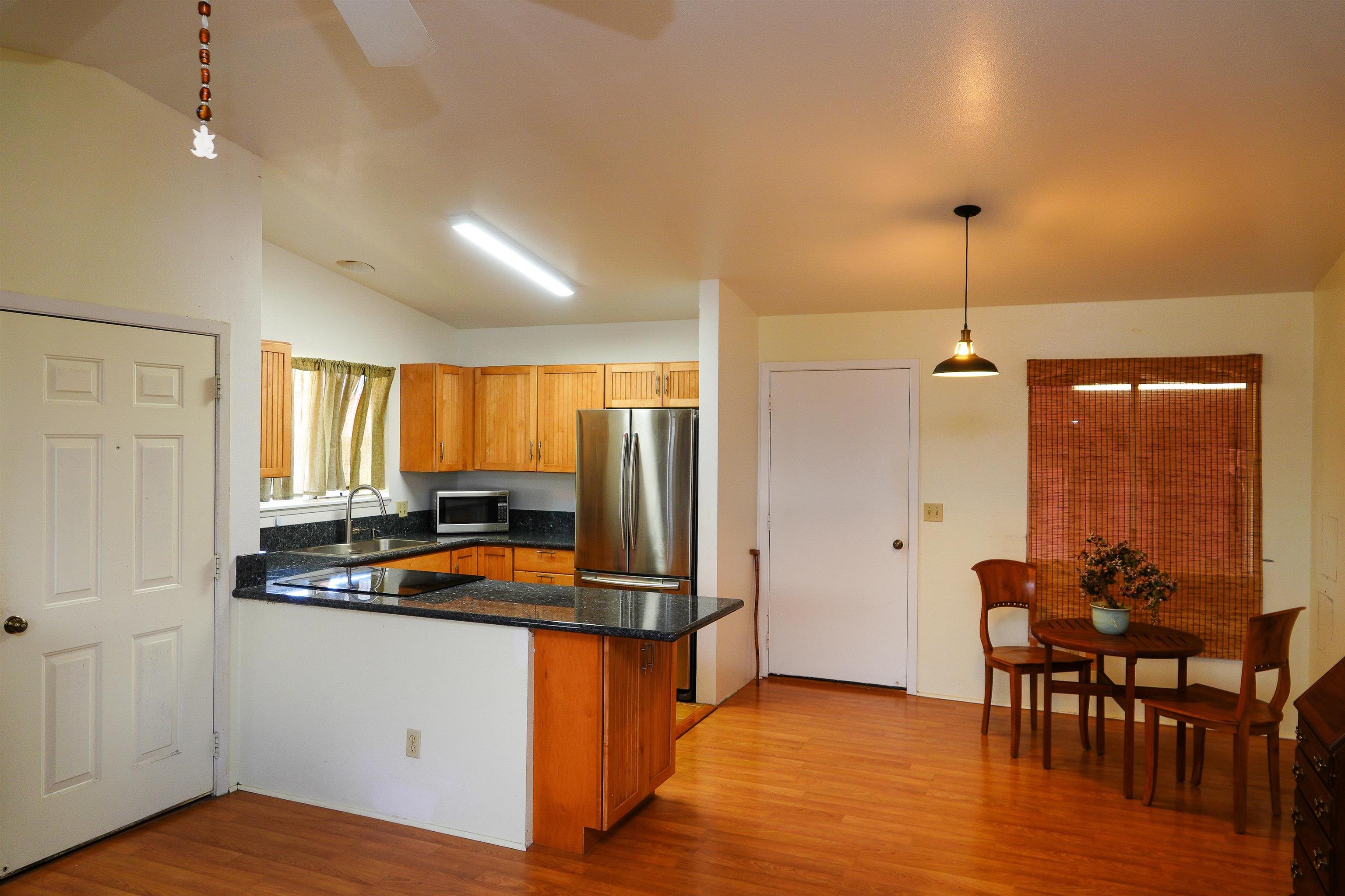 421  Lama St , Lanai home - photo 7 of 14