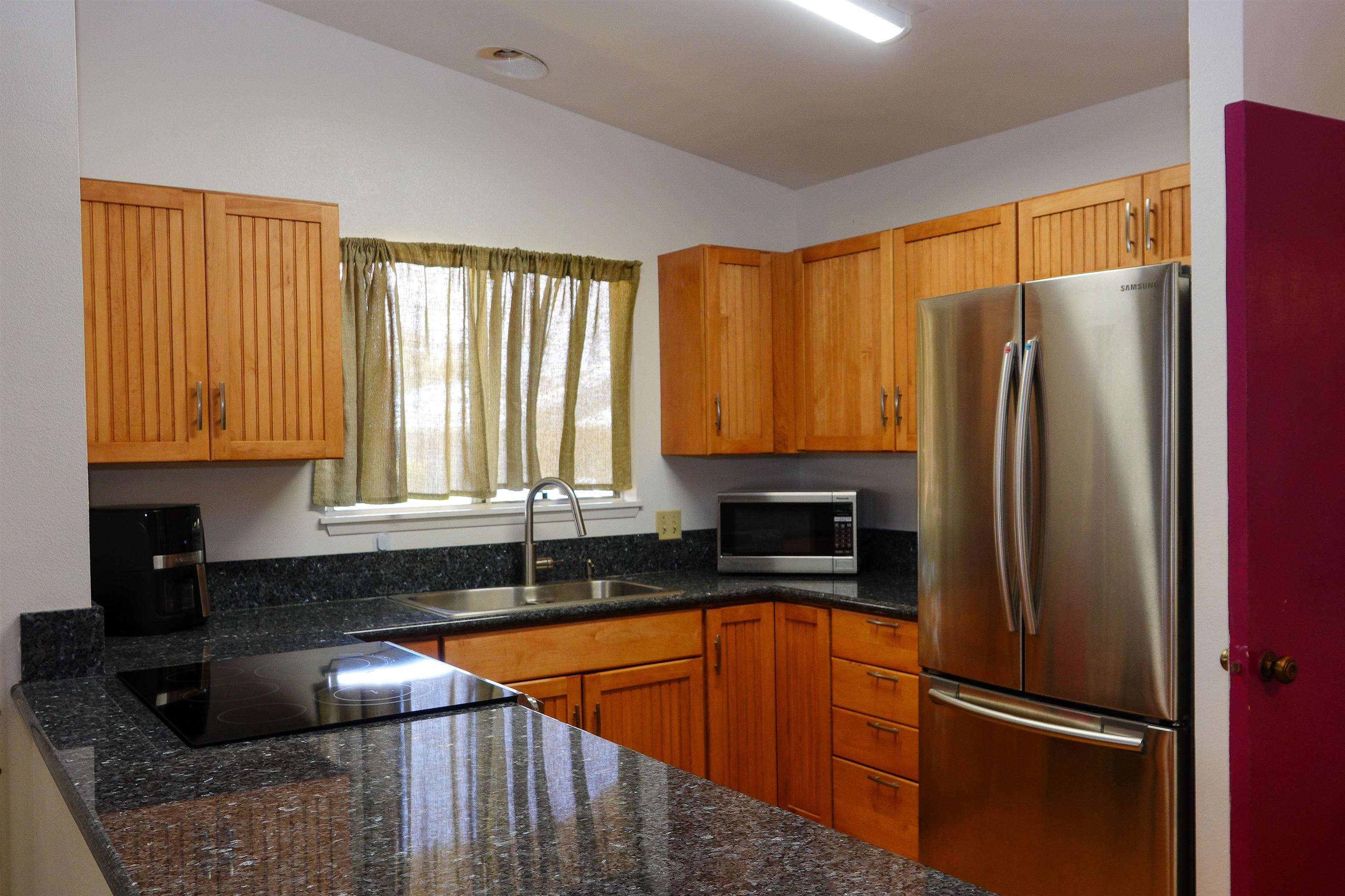 421  Lama St , Lanai home - photo 8 of 14