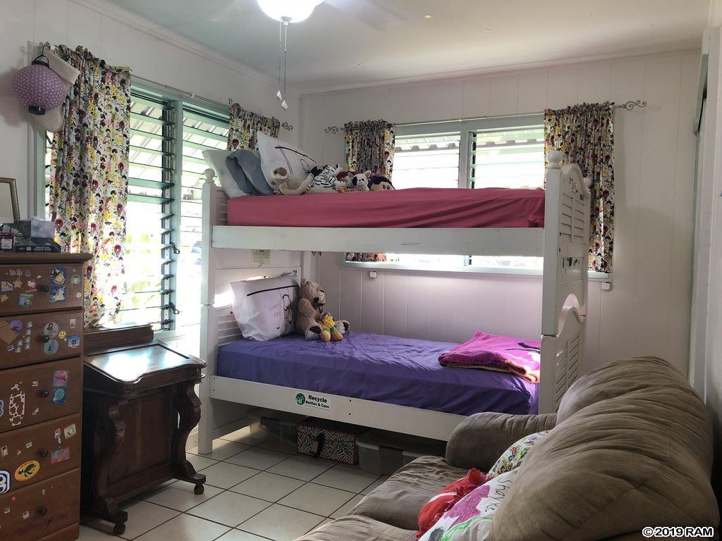 421  Pualani St , Wailuku home - photo 19 of 21