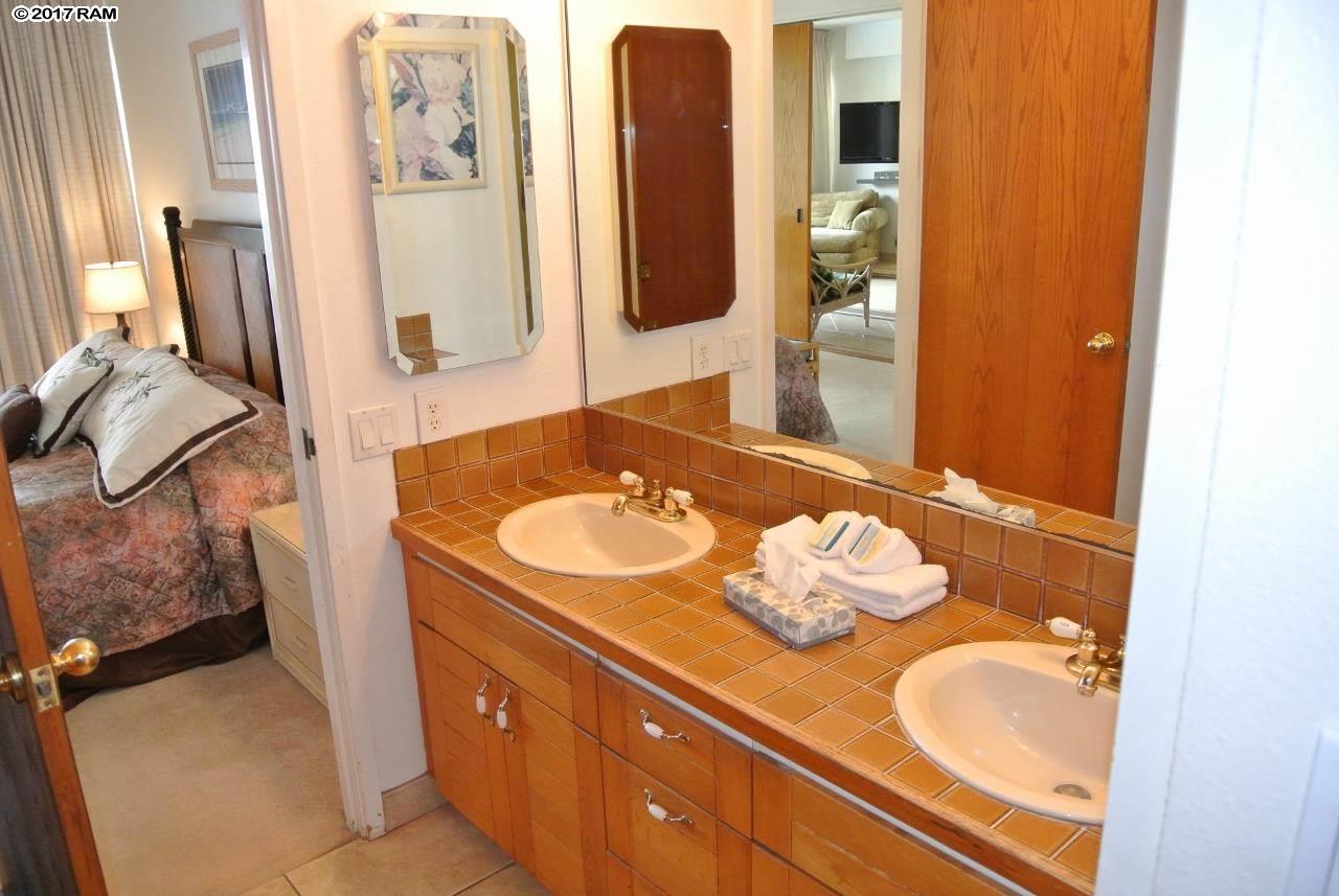 Sands of Kahana condo # 245, Lahaina, Hawaii - photo 12 of 19