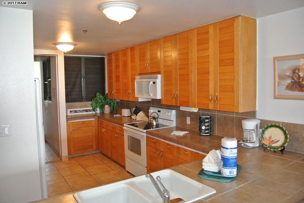 Sands of Kahana condo # 245, Lahaina, Hawaii - photo 9 of 19