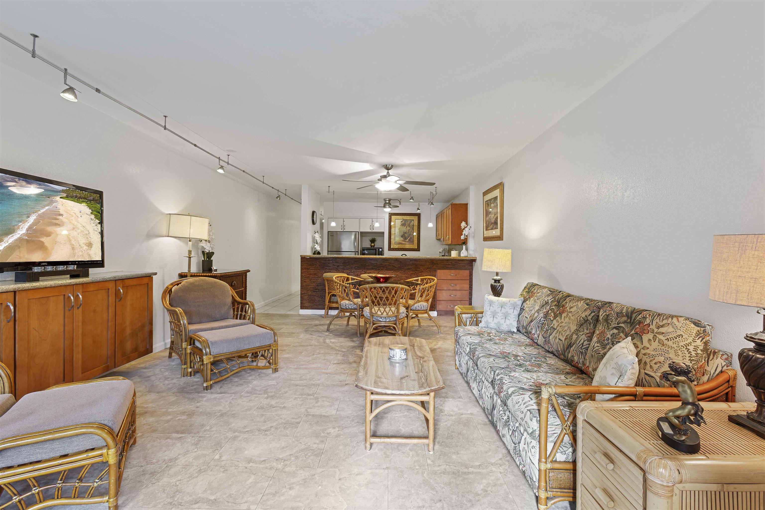 Kahana Villa condo # E 210, Lahaina, Hawaii - photo 23 of 44