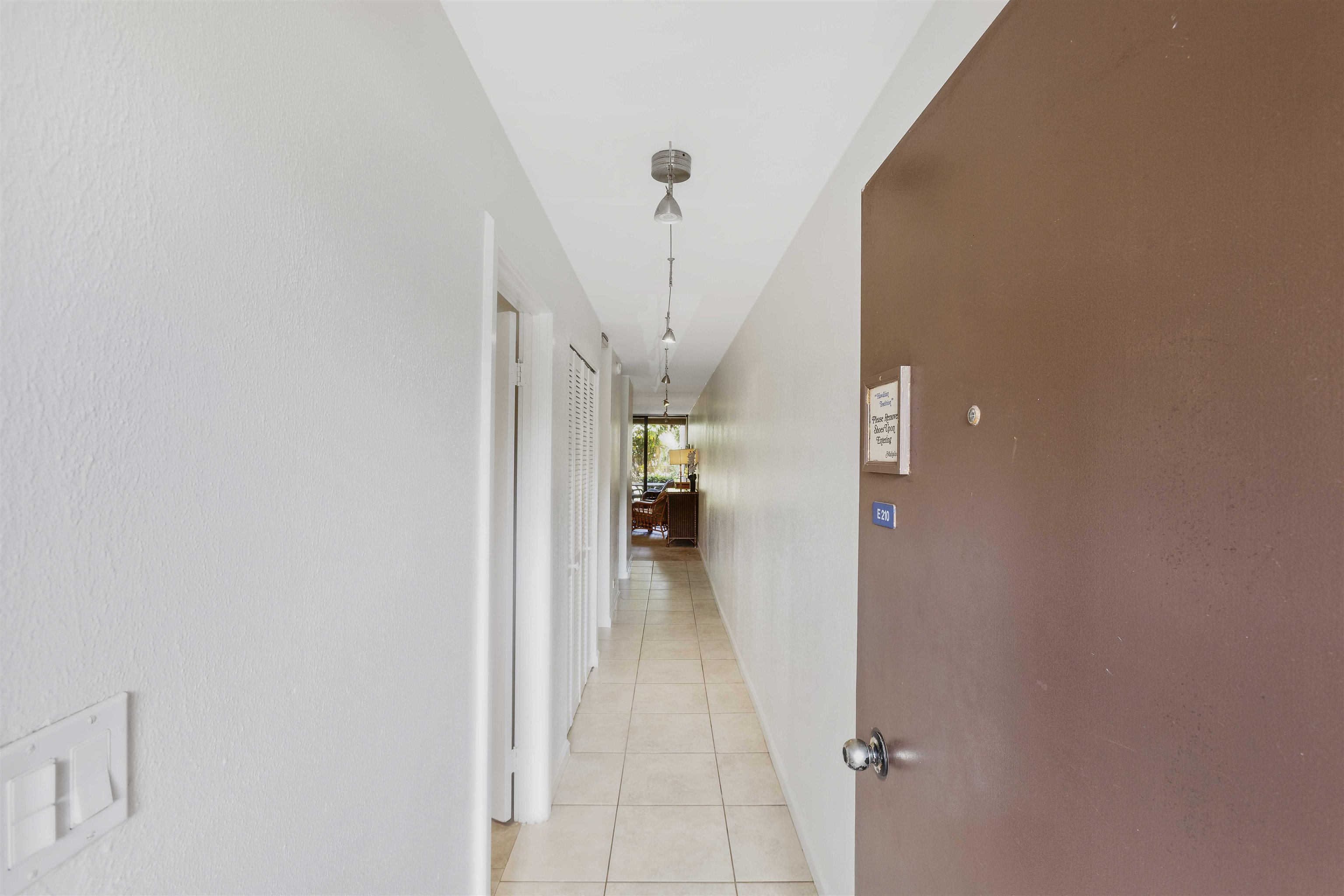 Kahana Villa condo # E 210, Lahaina, Hawaii - photo 4 of 44