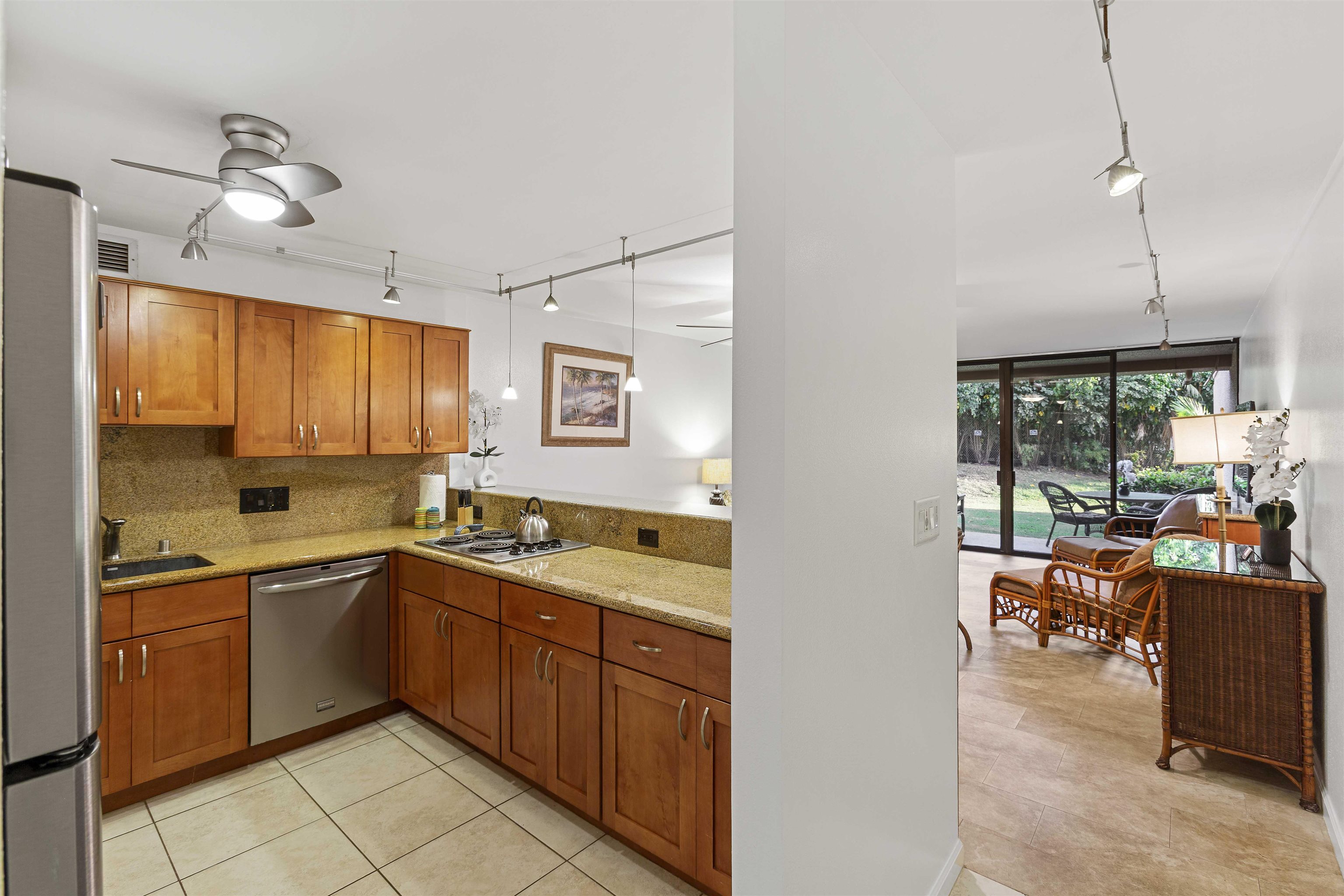 Kahana Villa condo # E 210, Lahaina, Hawaii - photo 31 of 44