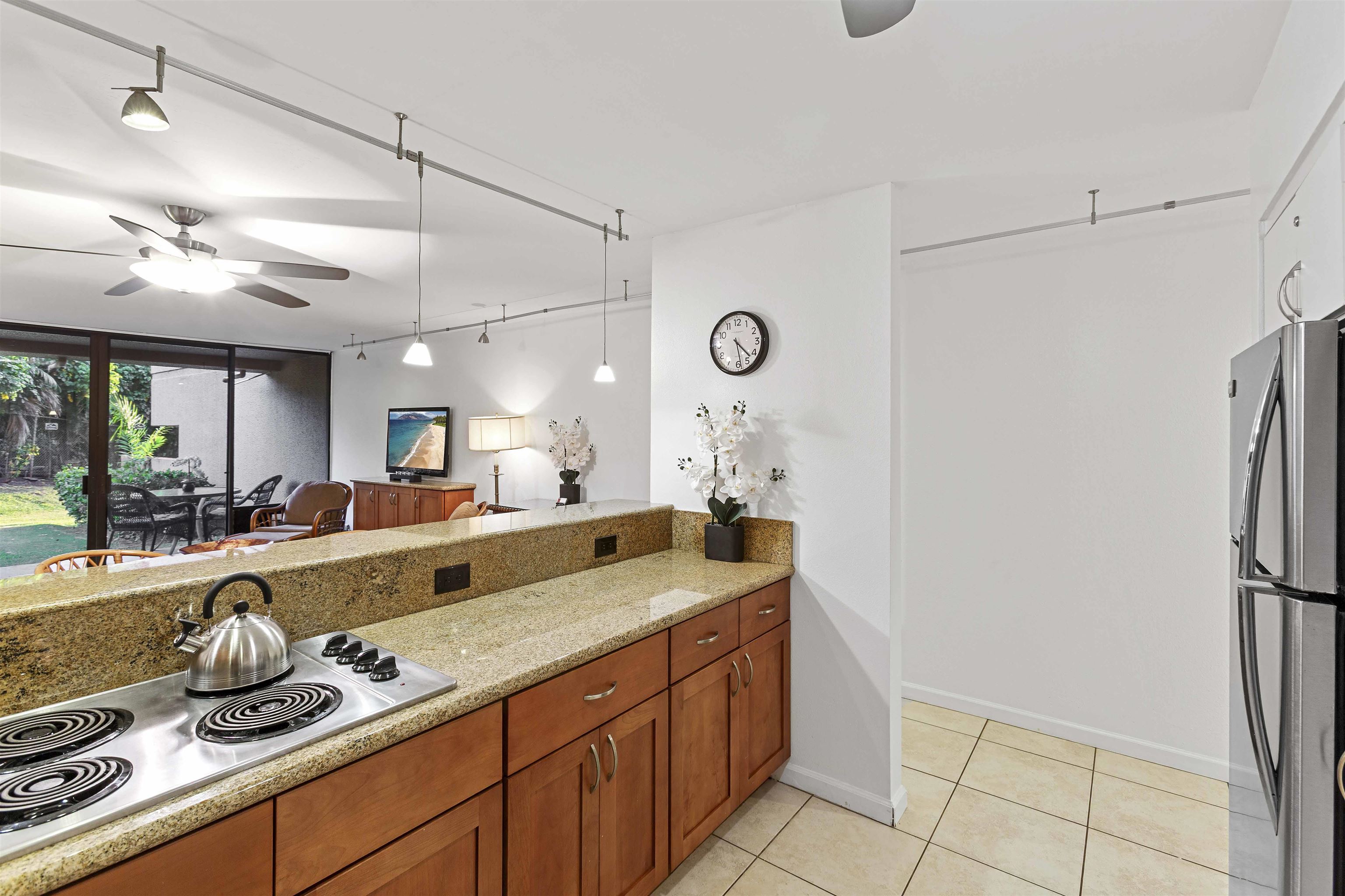 Kahana Villa condo # E 210, Lahaina, Hawaii - photo 37 of 44