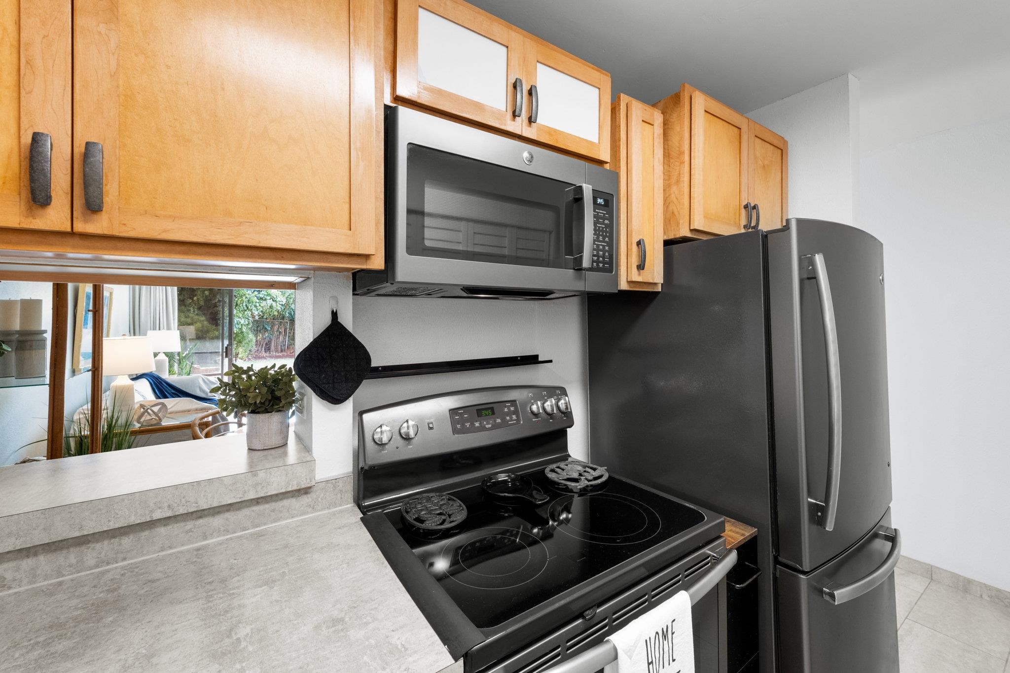 Kahana Villa condo # E304, Lahaina, Hawaii - photo 18 of 34