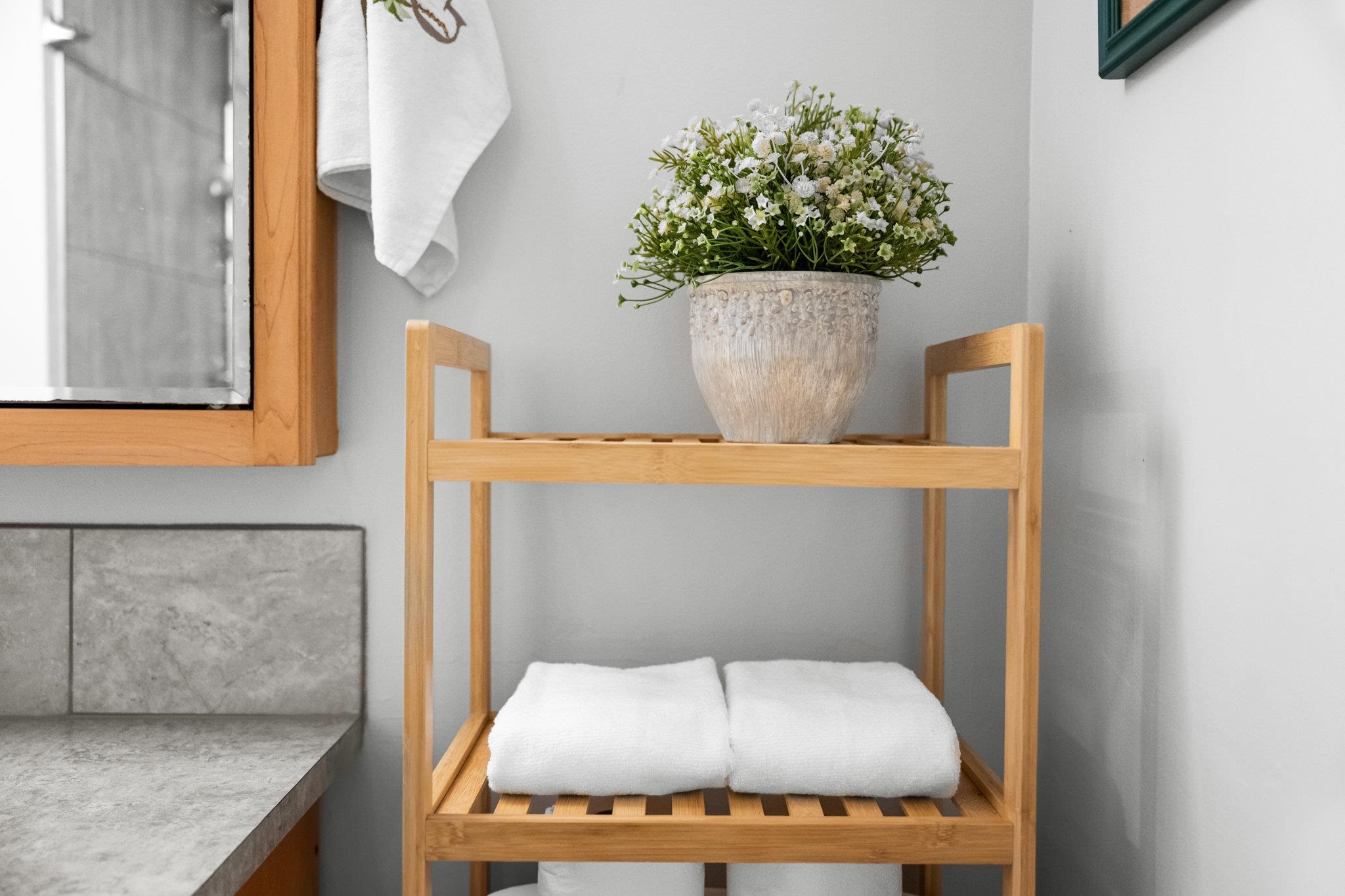 Kahana Villa condo # E304, Lahaina, Hawaii - photo 26 of 34