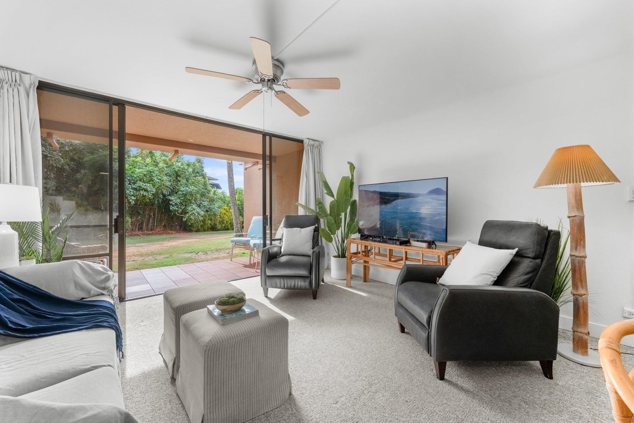 Kahana Villa condo # E304, Lahaina, Hawaii - photo 8 of 34