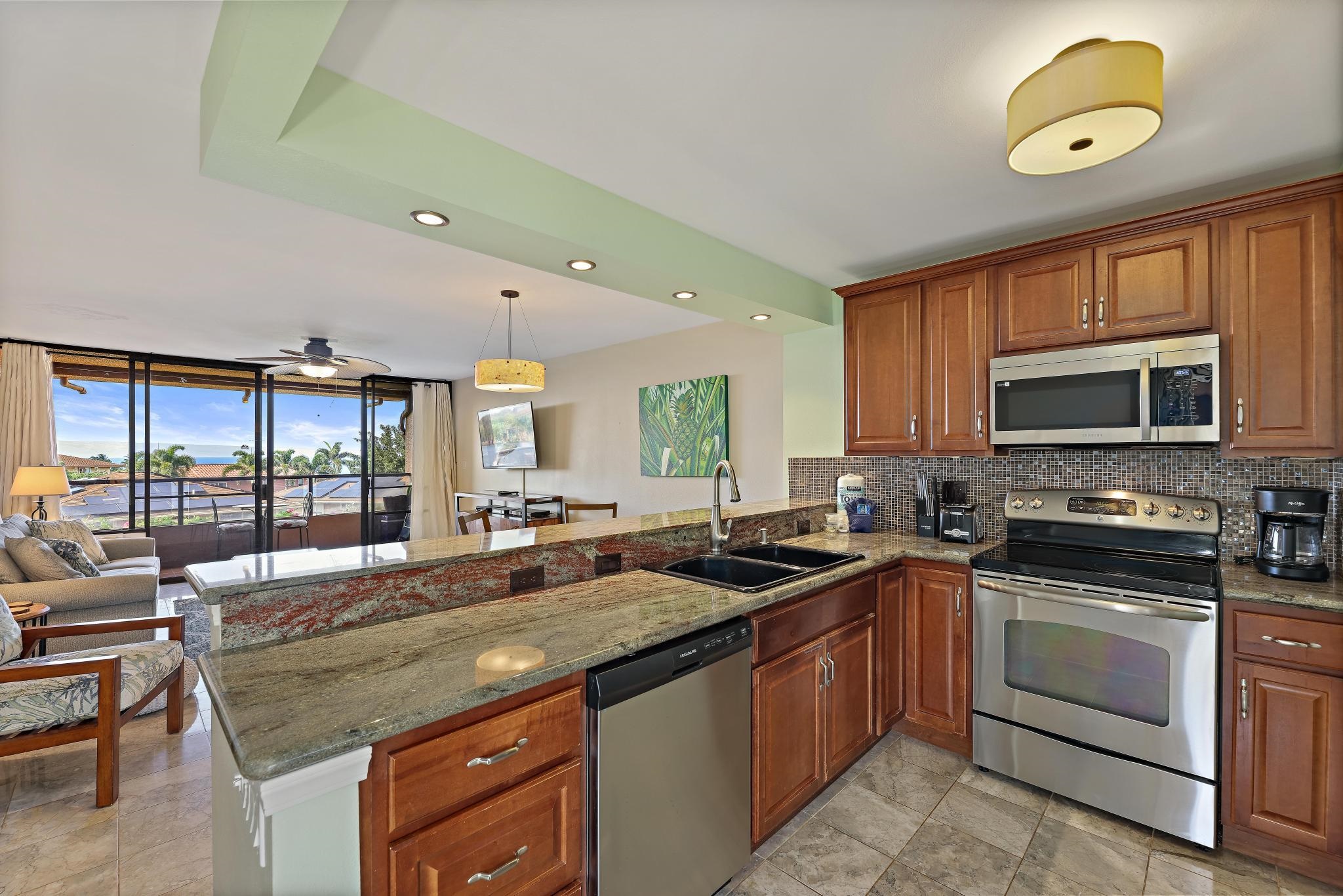 Kahana Villa condo # E-601, Lahaina, Hawaii - photo 11 of 25