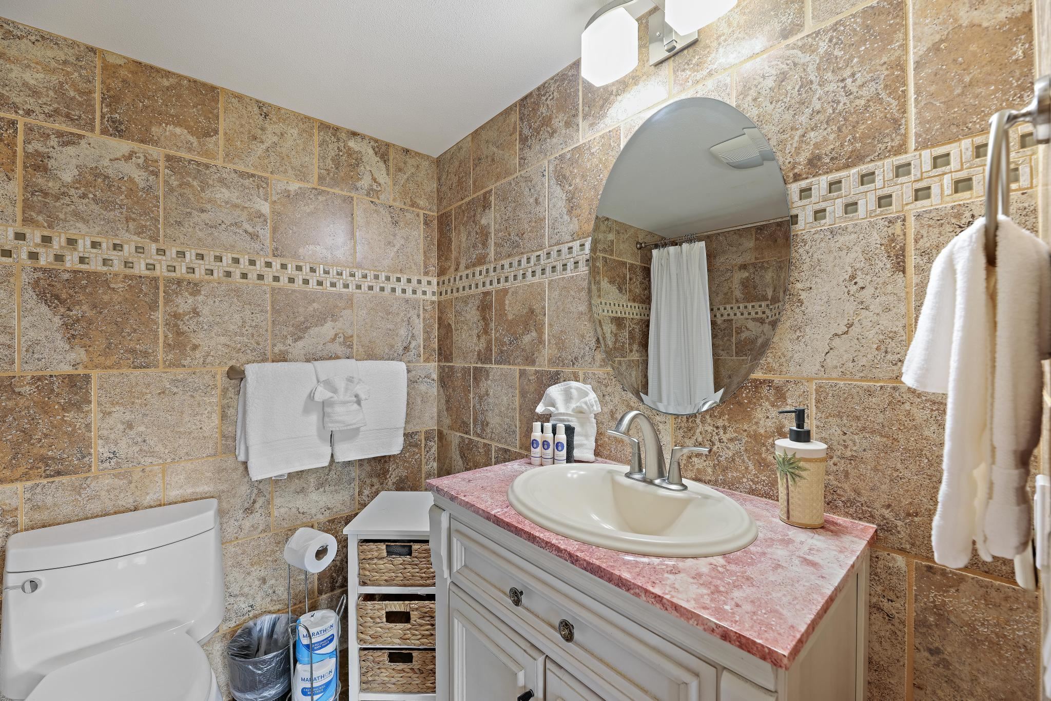 Kahana Villa condo # E-601, Lahaina, Hawaii - photo 18 of 25