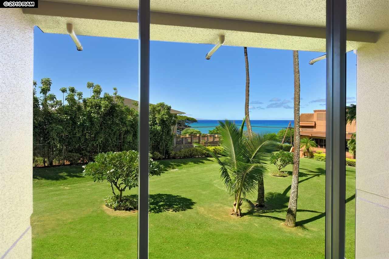 Kahana Villa condo # F203, Lahaina, Hawaii - photo 2 of 22