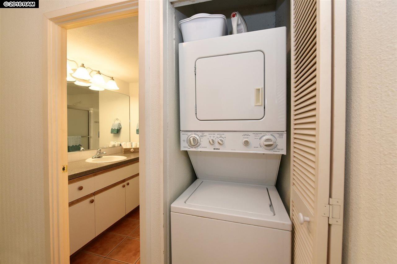 Kahana Villa condo # F203, Lahaina, Hawaii - photo 17 of 22