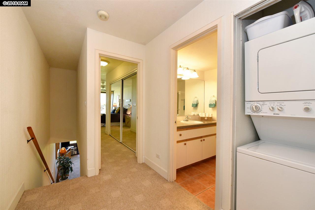 Kahana Villa condo # F203, Lahaina, Hawaii - photo 18 of 22