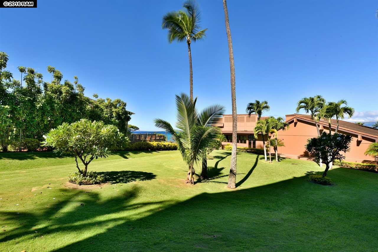 Kahana Villa condo # F203, Lahaina, Hawaii - photo 19 of 22