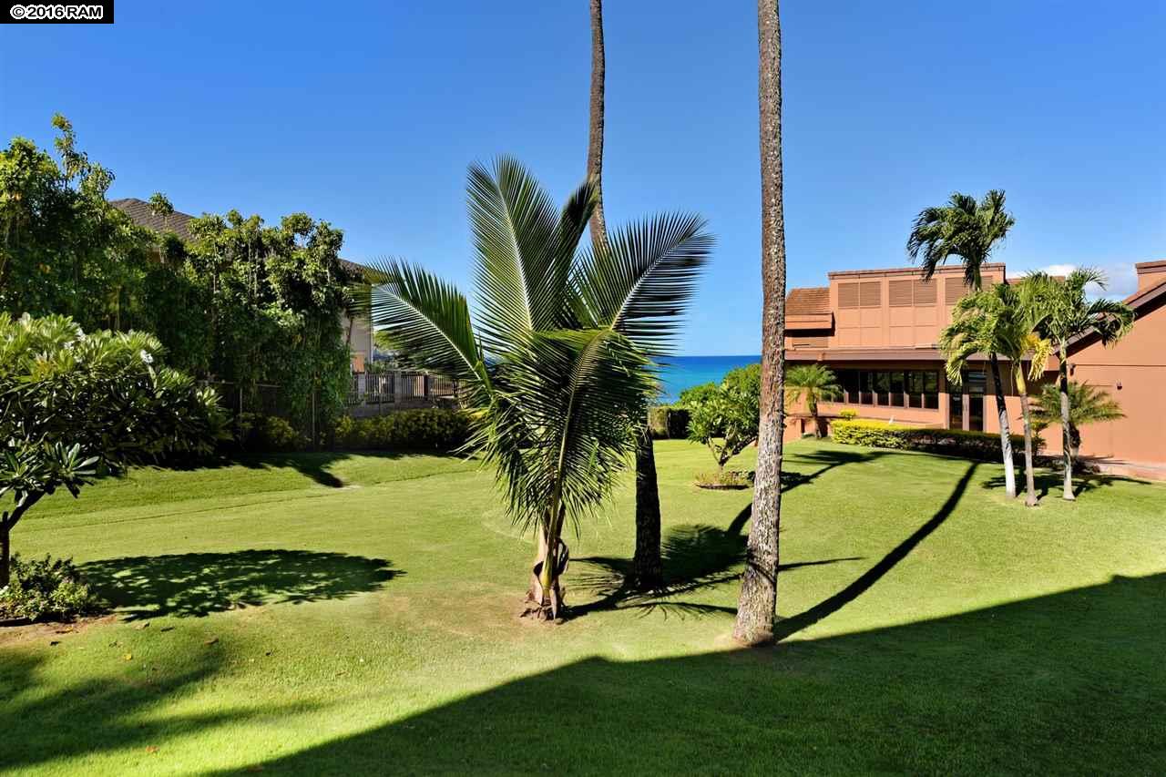 Kahana Villa condo # F203, Lahaina, Hawaii - photo 20 of 22