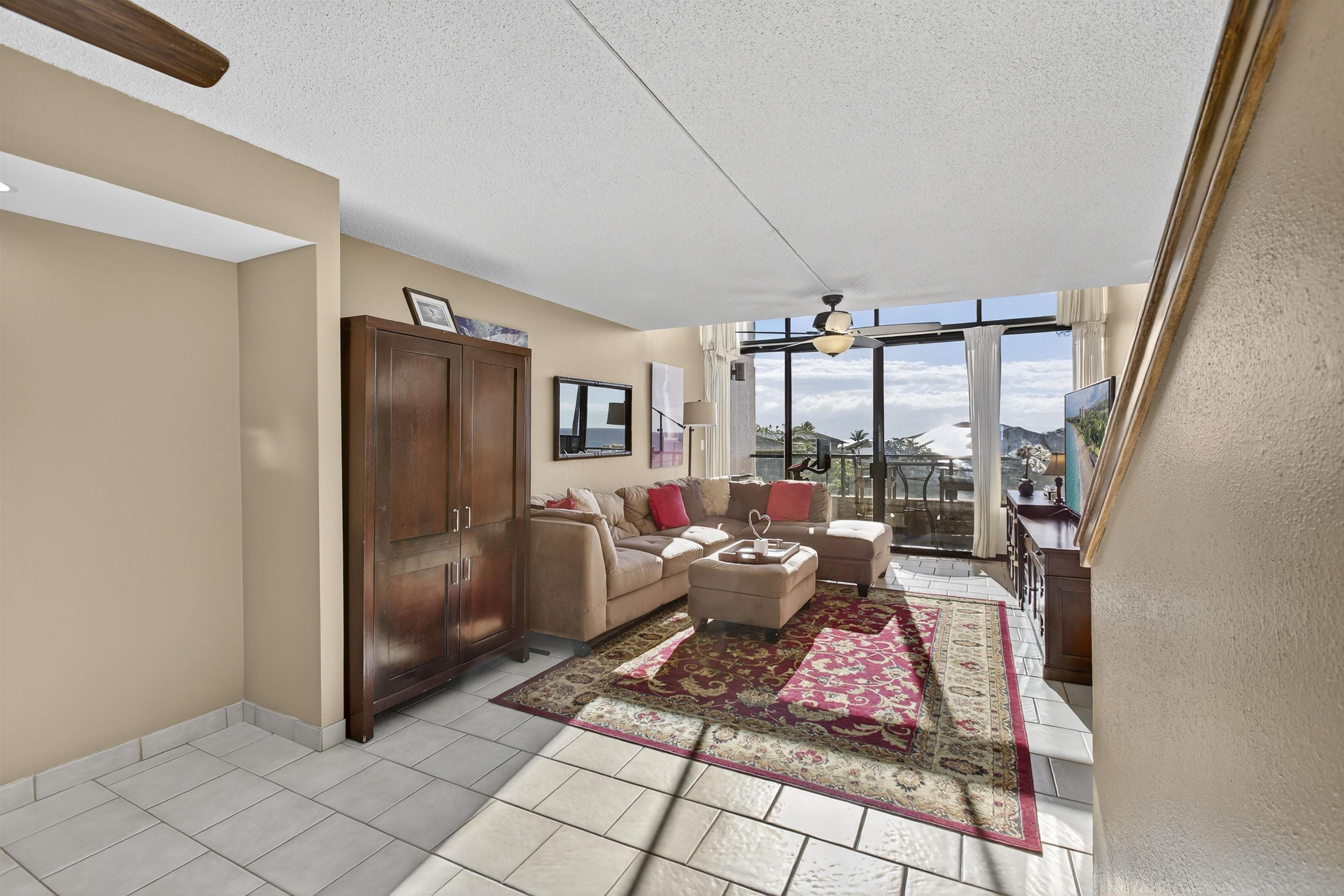 Kahana Villa condo # F402, Lahaina, Hawaii - photo 14 of 50