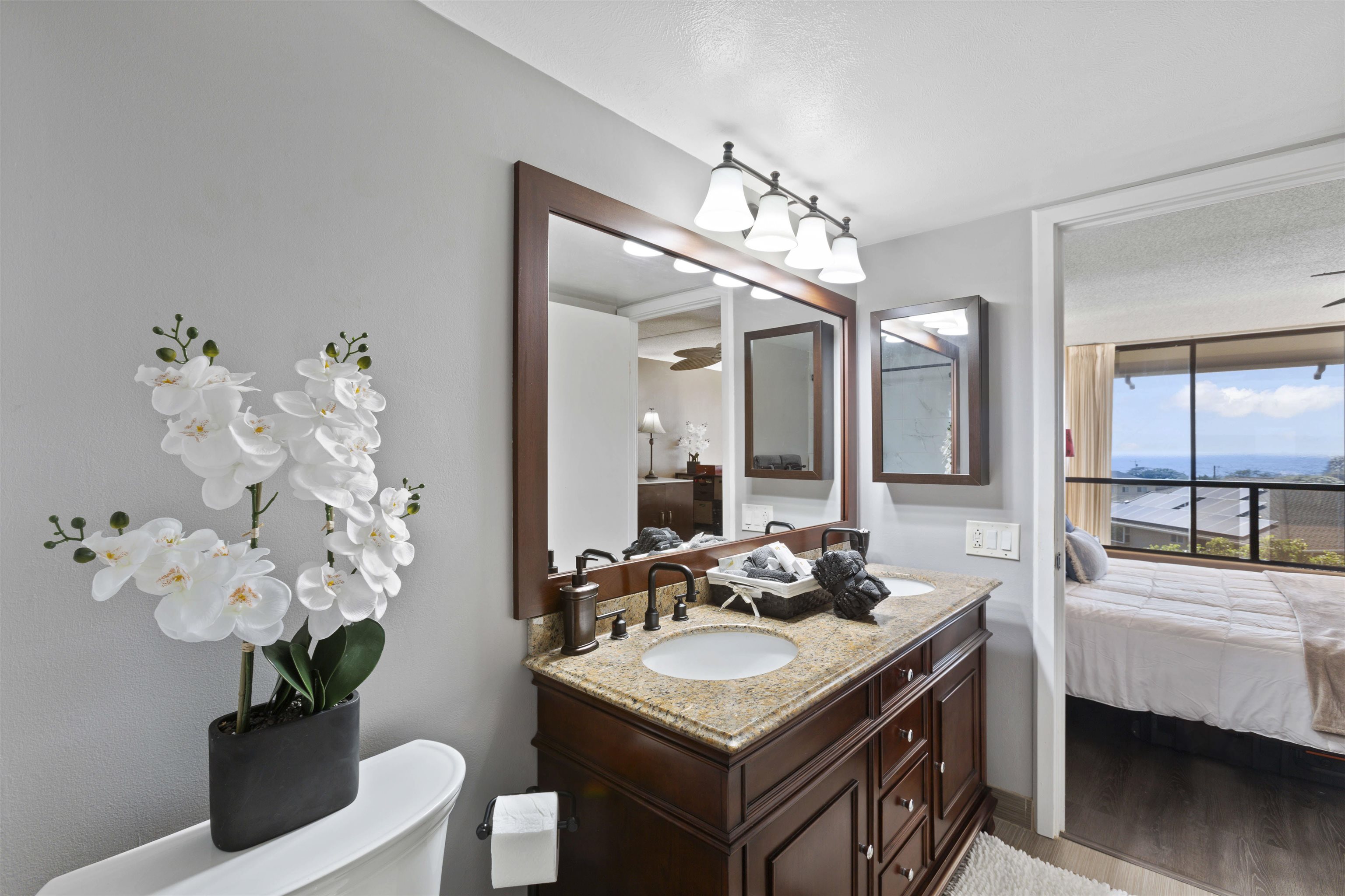 Kahana Villa condo # F402, Lahaina, Hawaii - photo 39 of 50