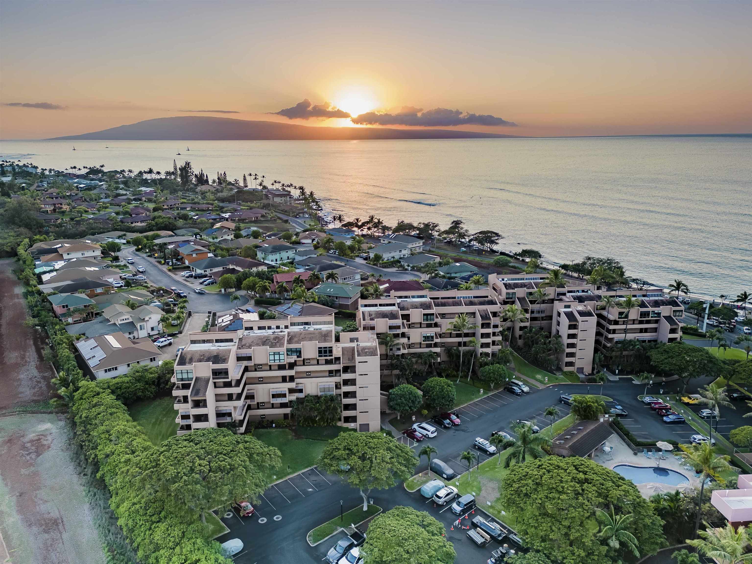 Kahana Villa condo # F402, Lahaina, Hawaii - photo 48 of 50