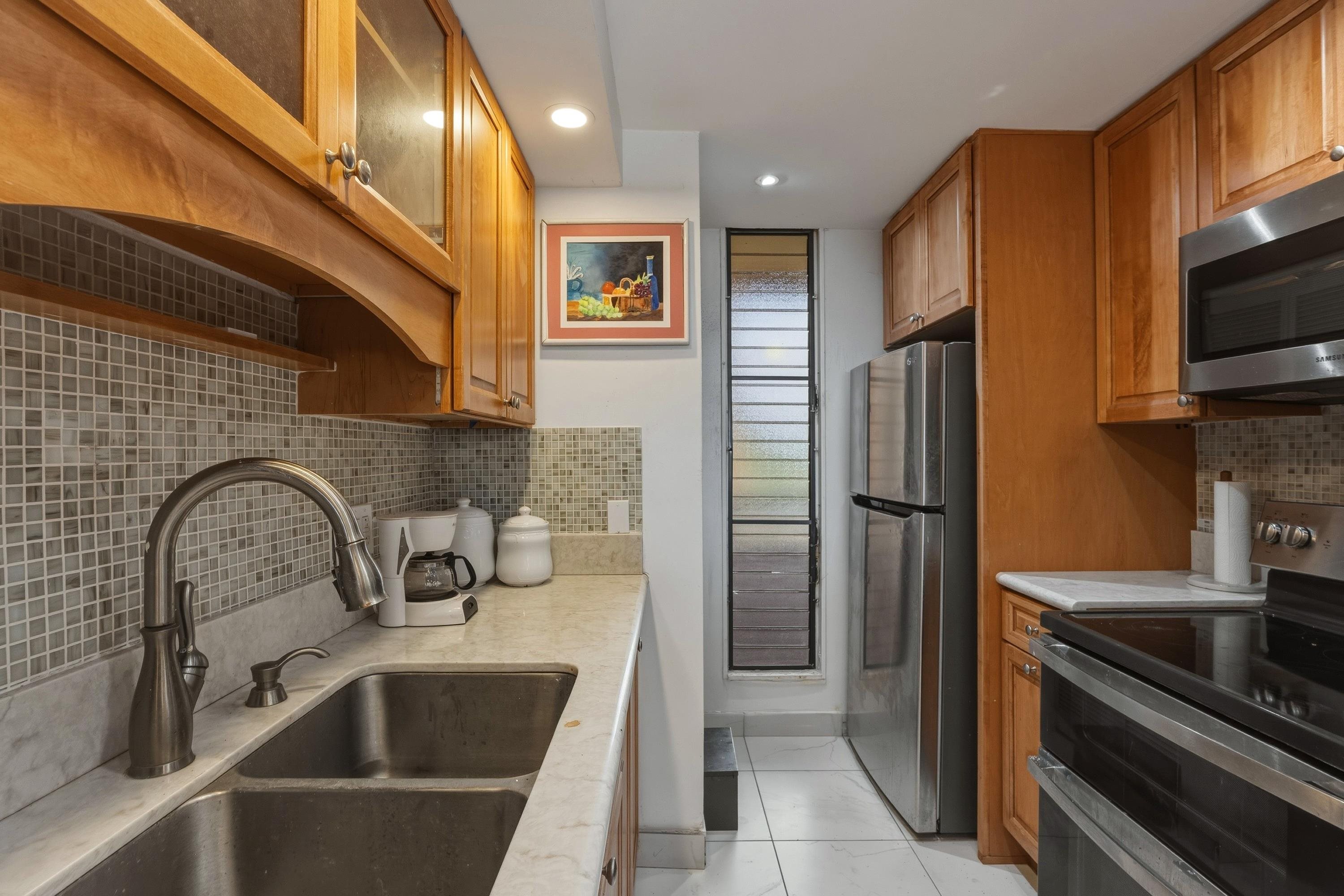 Kahana Villa condo # F403, Lahaina, Hawaii - photo 12 of 50