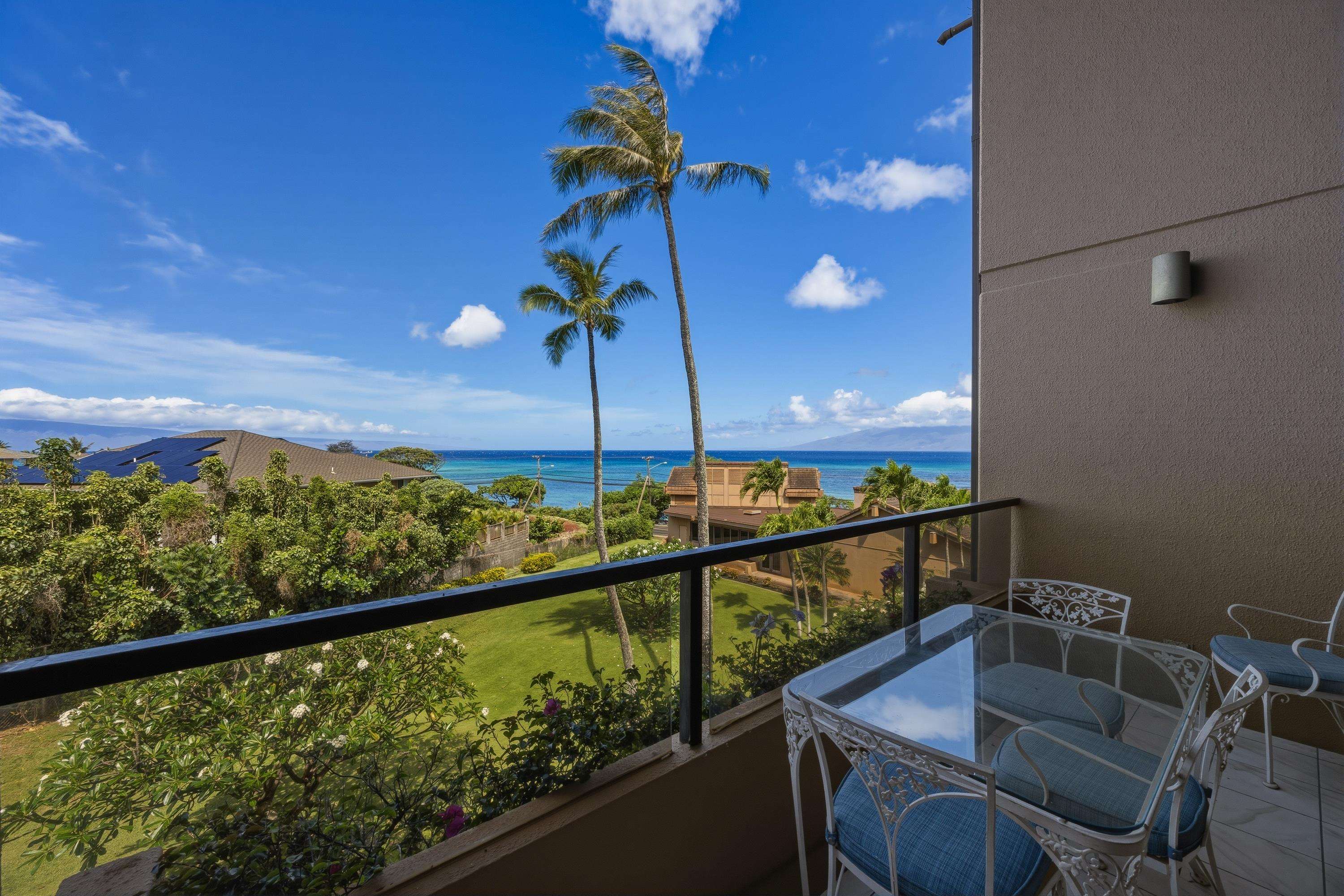 Kahana Villa condo # F403, Lahaina, Hawaii - photo 7 of 50
