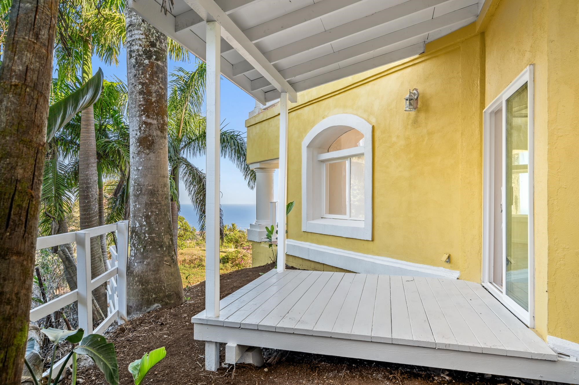 425  Kaukini Loop Cliffs At Kahakulo, Kahakuloa home - photo 21 of 37