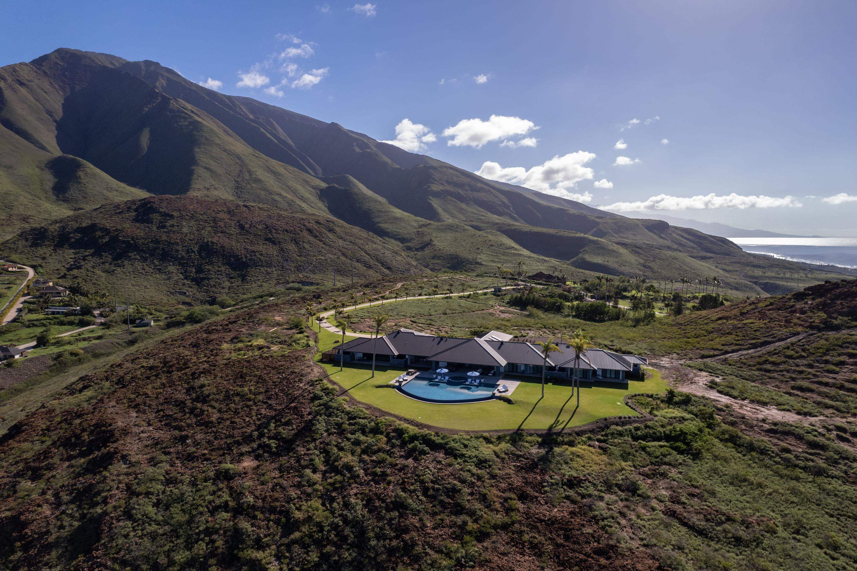 426  Wailau Pl Launiupoko, Lahaina home - photo 4 of 50