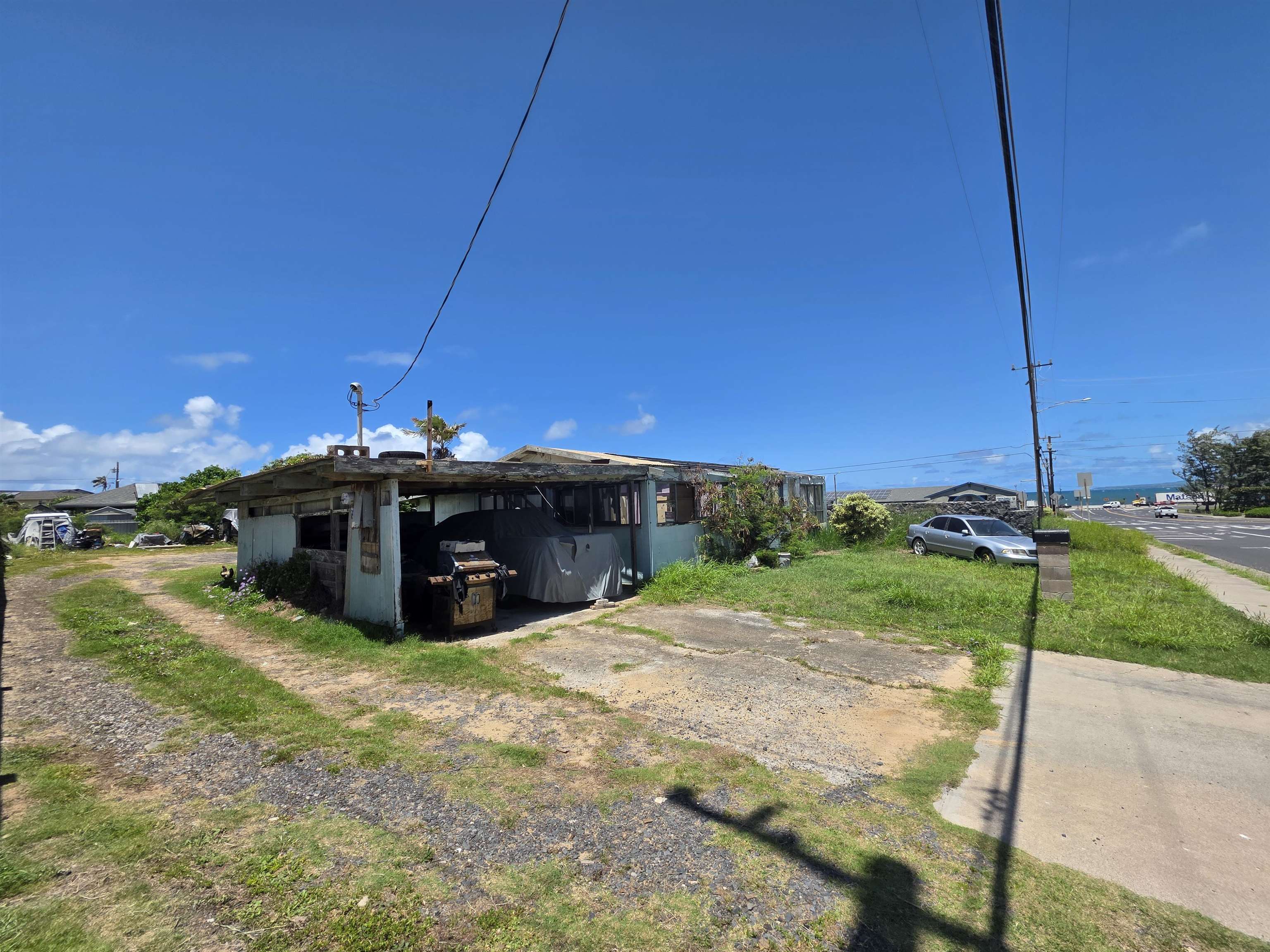 427  Kanaloa Ave Kanaloa Avenue, Kahului home - photo 2 of 4