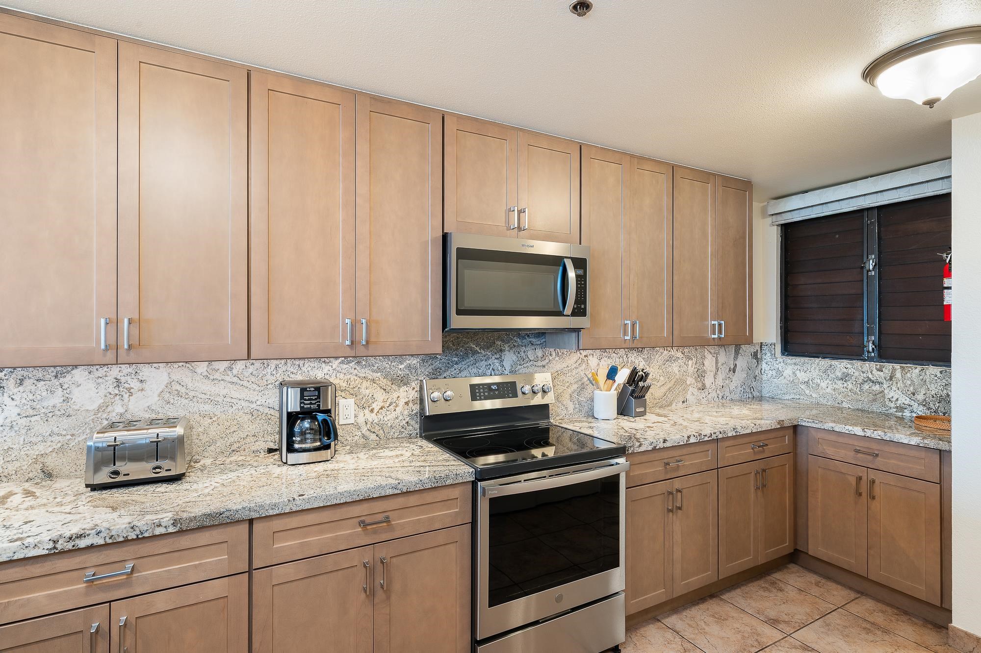 Sands of Kahana condo # 134, Lahaina, Hawaii - photo 6 of 50