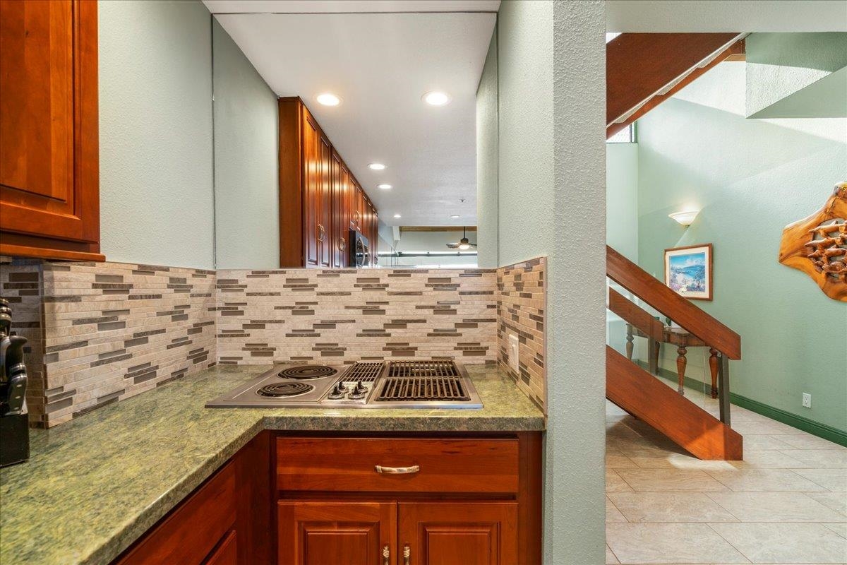 Sands of Kahana condo # 281, Lahaina, Hawaii - photo 16 of 49