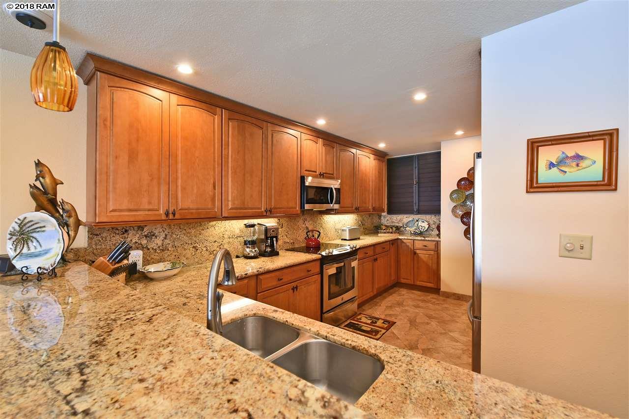 Sands of Kahana condo # 355, Lahaina, Hawaii - photo 13 of 30