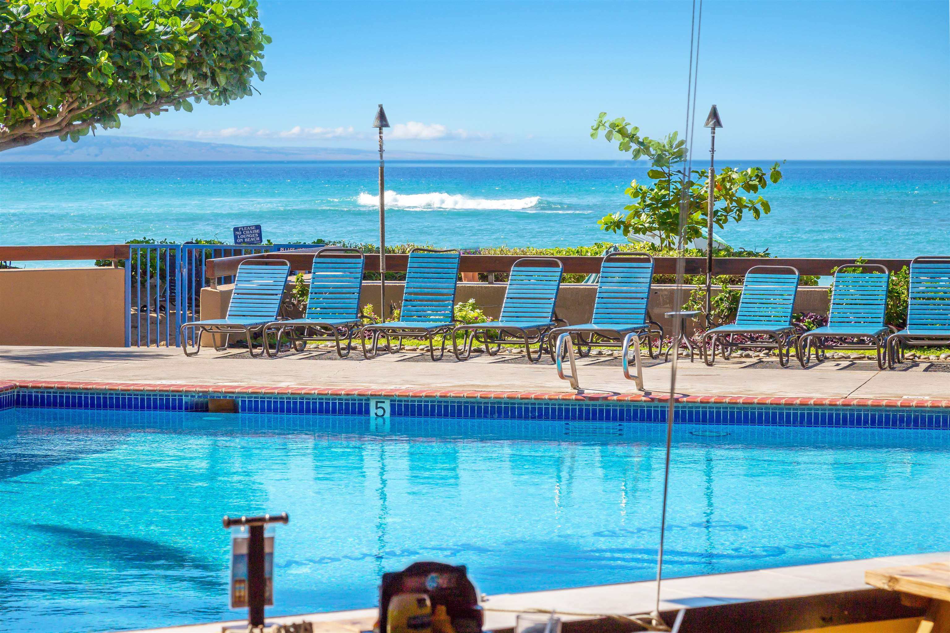 Sands of Kahana condo # 456, Lahaina, Hawaii - photo 38 of 46