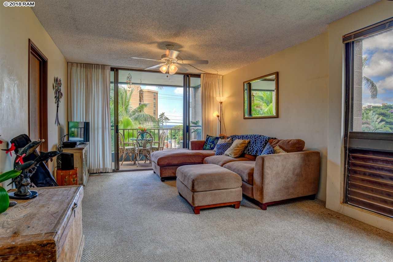 Kahana Manor condo # 201, Lahaina, Hawaii - photo 18 of 22