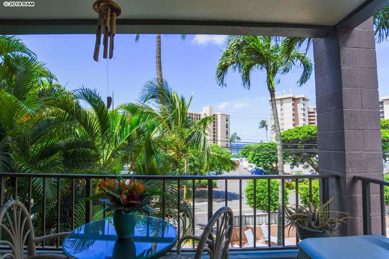 Kahana Manor condo # 201, Lahaina, Hawaii - photo 19 of 22