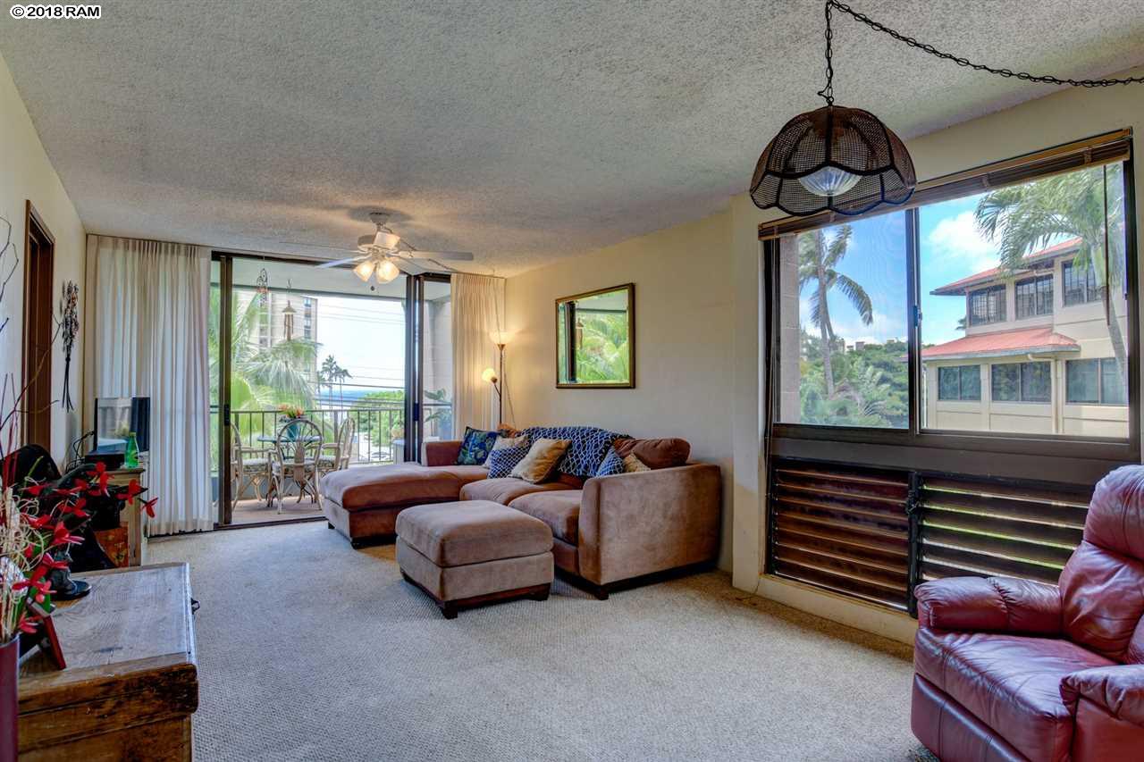 Kahana Manor condo # 201, Lahaina, Hawaii - photo 5 of 22