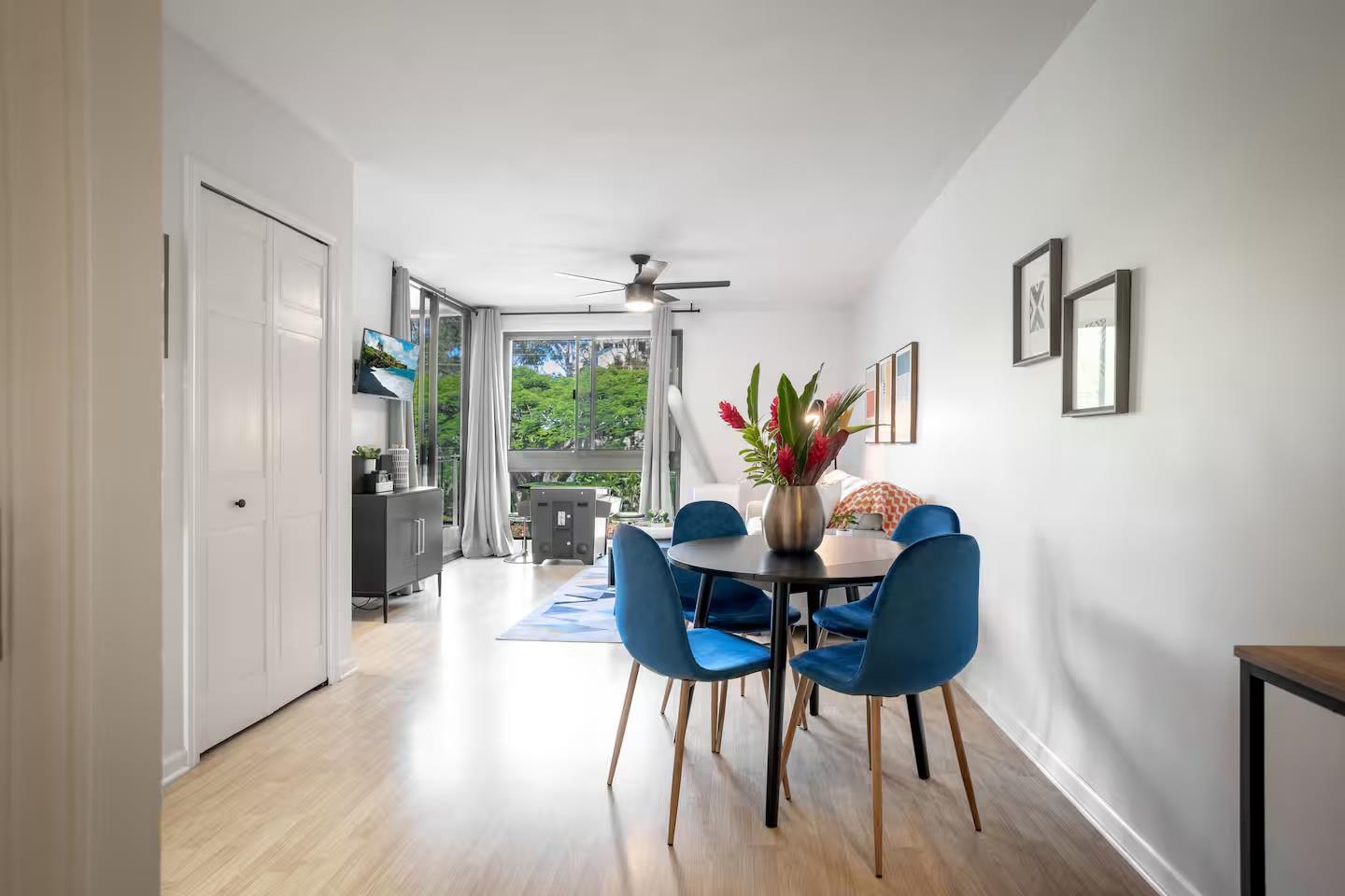 Kahana Manor condo # 210, Lahaina, Hawaii - photo 4 of 28