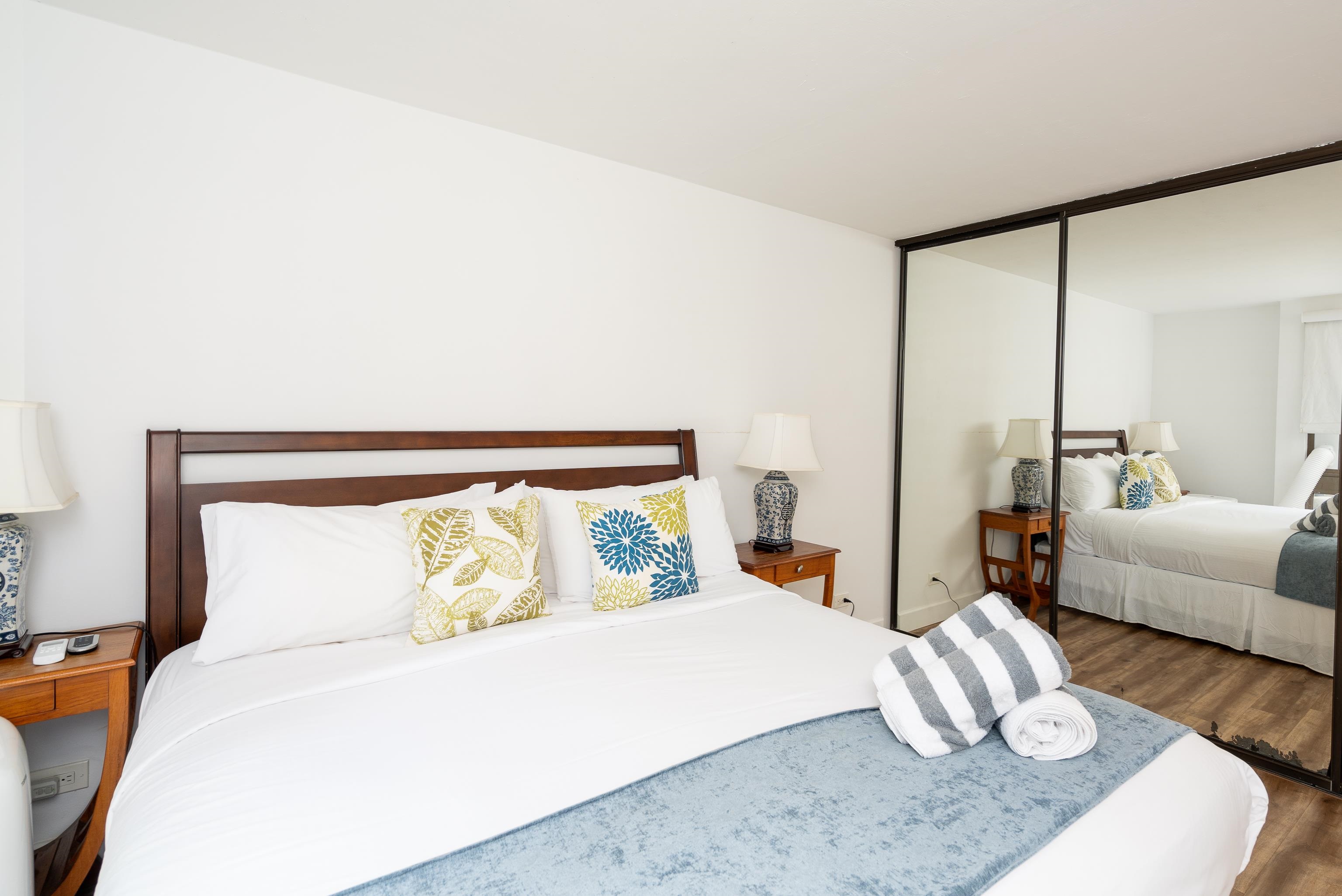 Kahana Manor condo # 220, Lahaina, Hawaii - photo 13 of 28