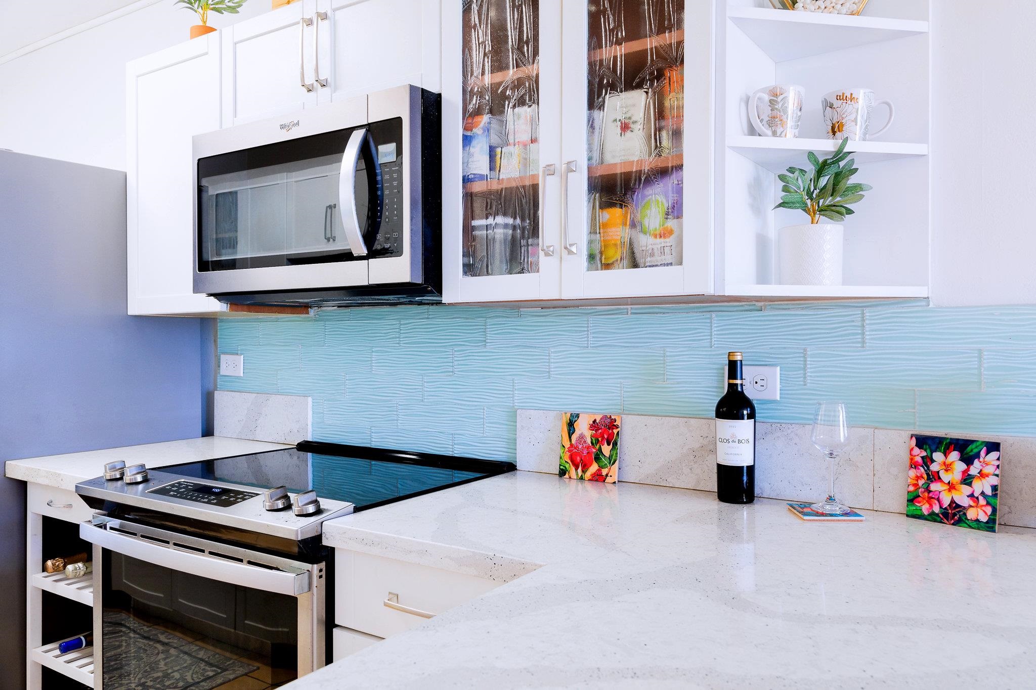 Kahana Manor condo # 302, Lahaina, Hawaii - photo 15 of 50