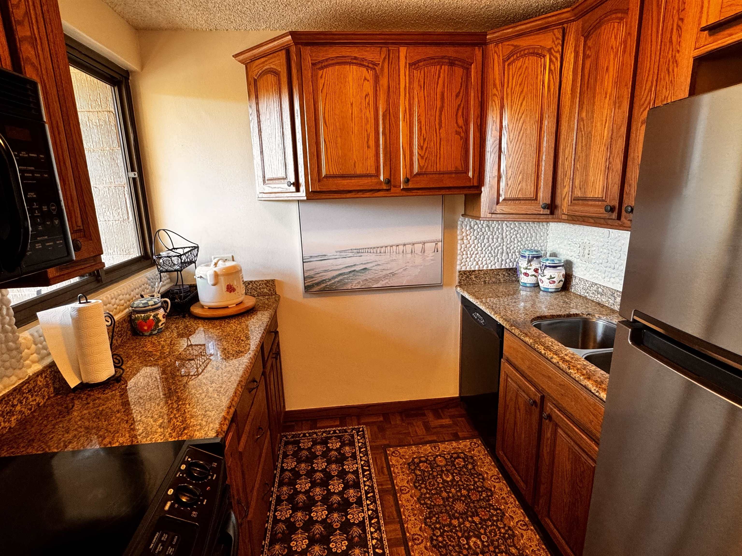 Kahana Manor condo # 315, Lahaina, Hawaii - photo 3 of 20