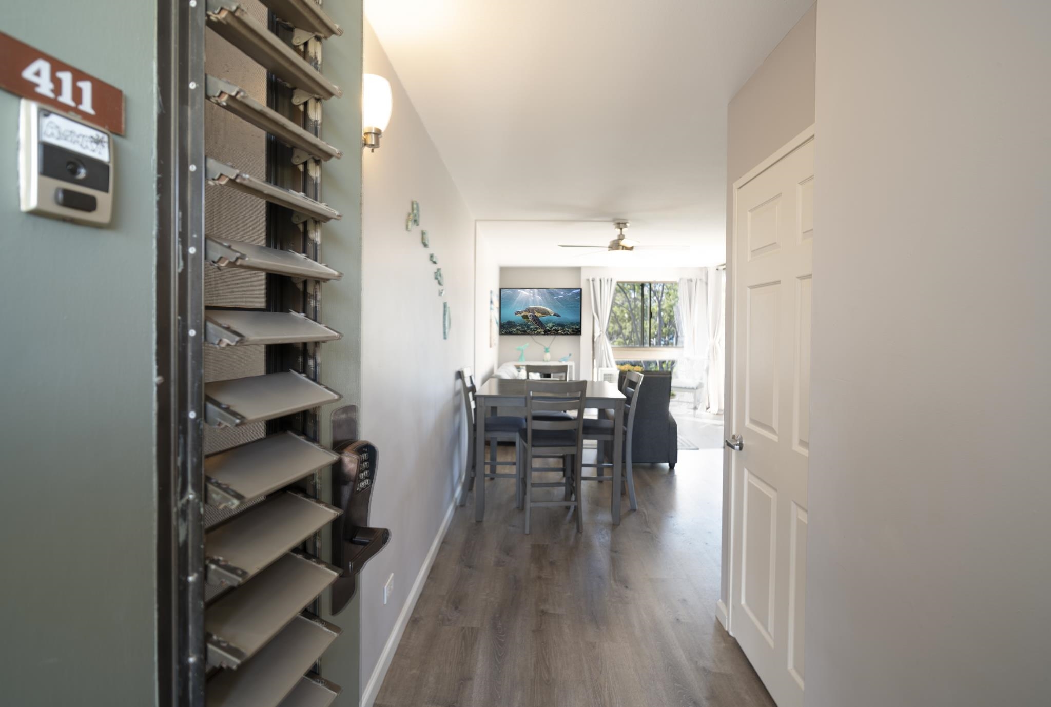 Kahana Manor condo # 411, Lahaina, Hawaii - photo 15 of 38