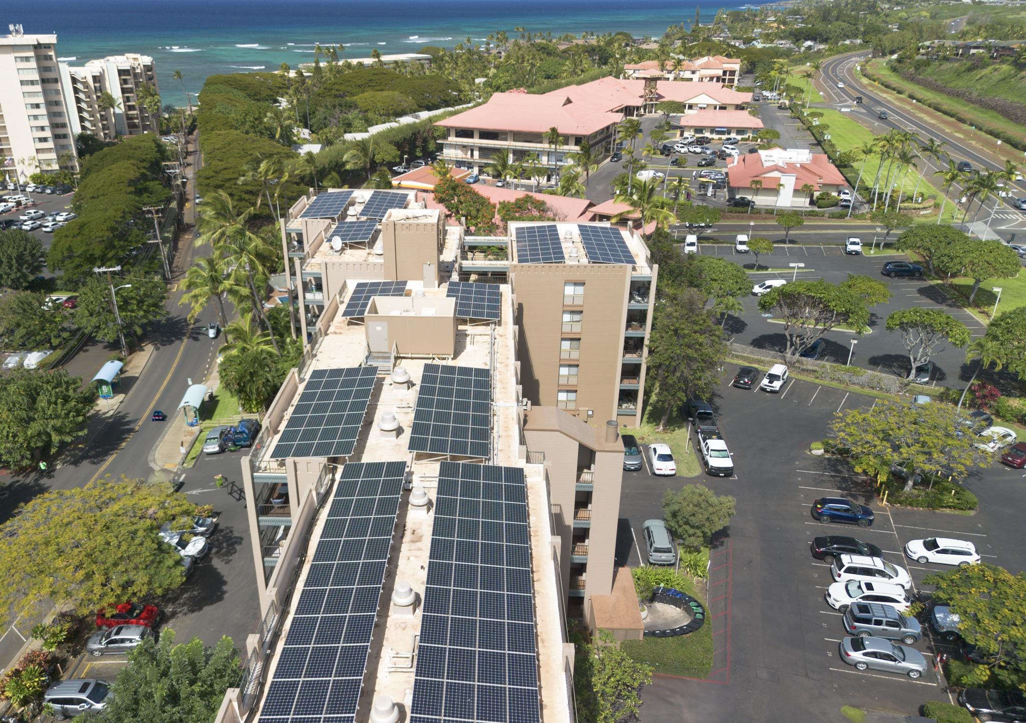 Kahana Manor condo # 411, Lahaina, Hawaii - photo 32 of 38
