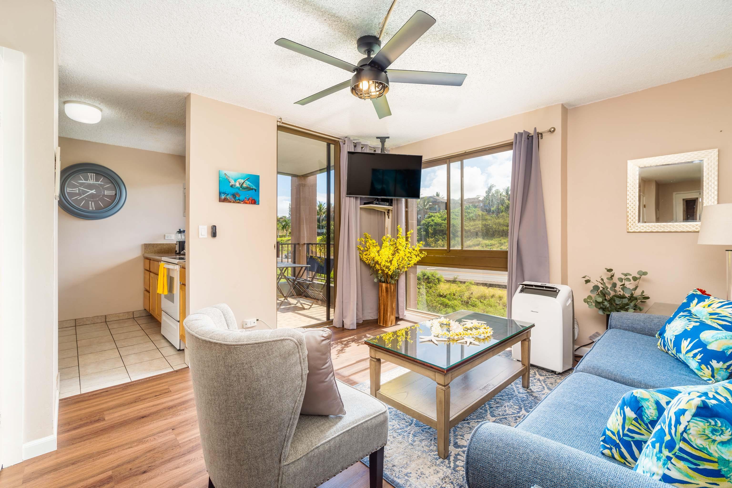 Kahana Manor condo # 418, Lahaina, Hawaii - photo 5 of 31