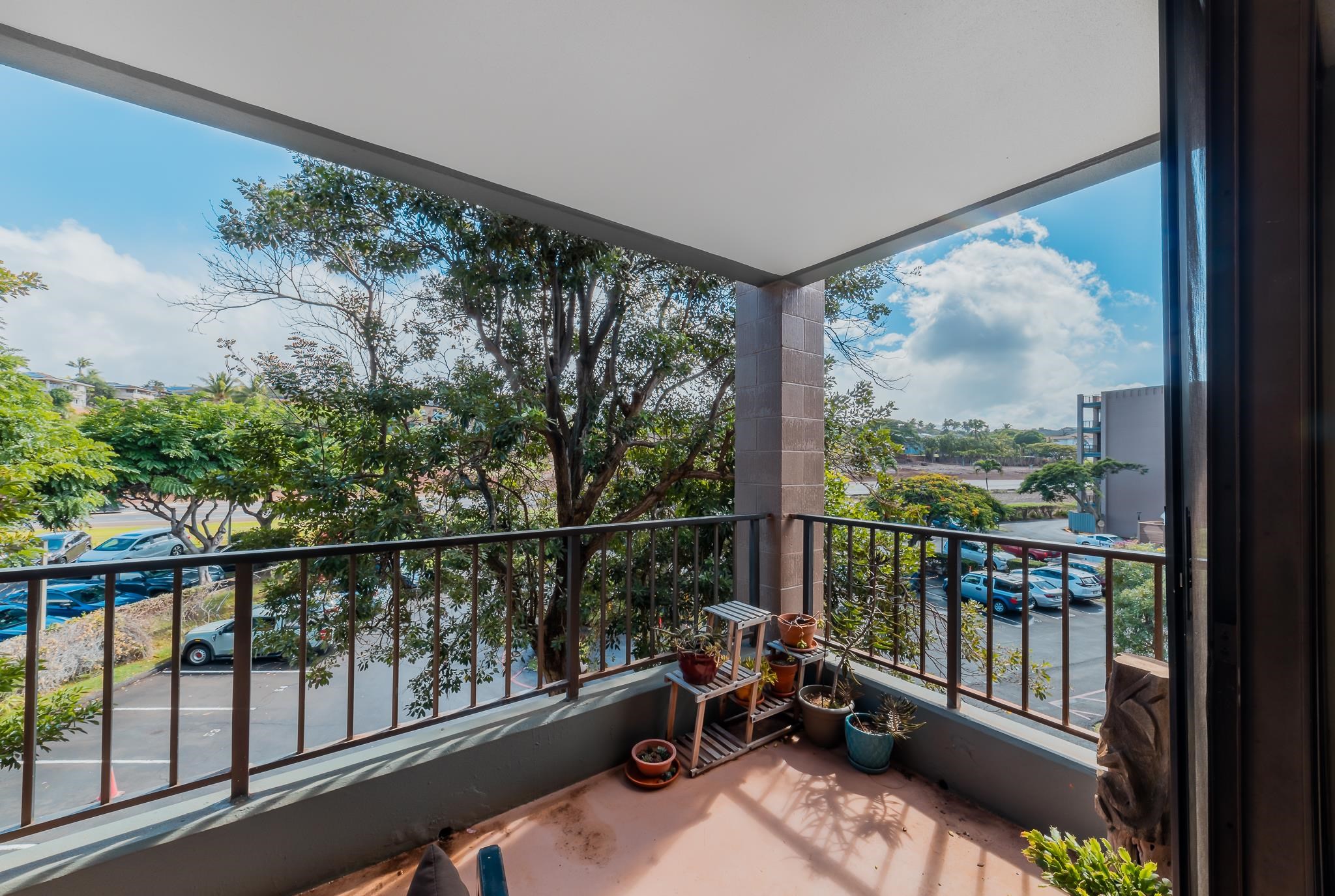 Kahana Manor condo # 419, Lahaina, Hawaii - photo 14 of 32