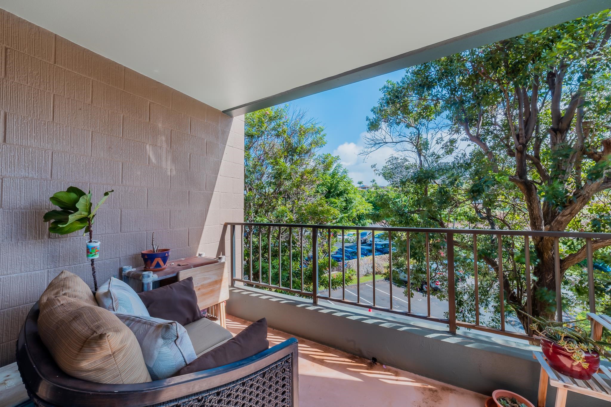 Kahana Manor condo # 419, Lahaina, Hawaii - photo 16 of 32