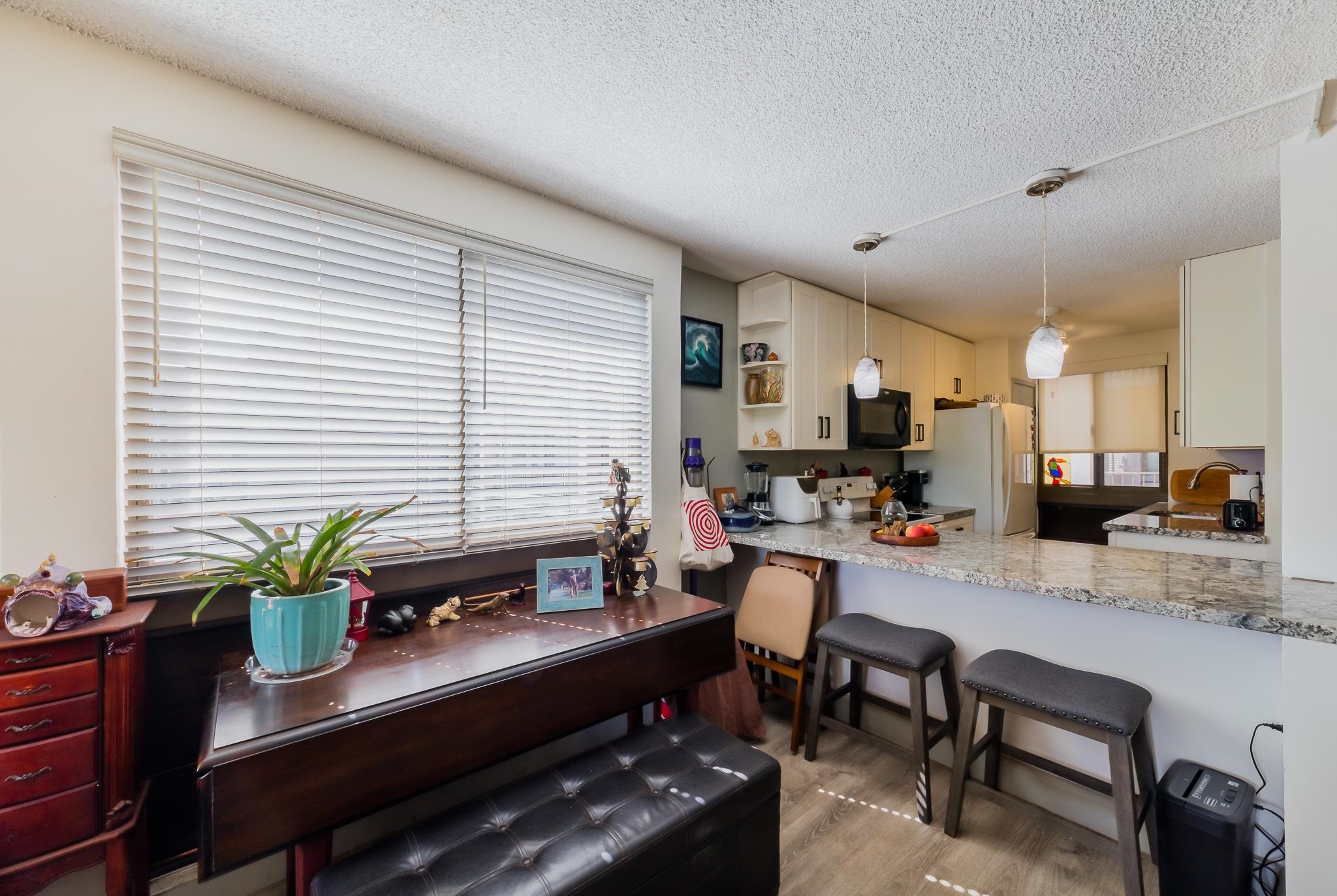 Kahana Manor condo # 419, Lahaina, Hawaii - photo 8 of 32