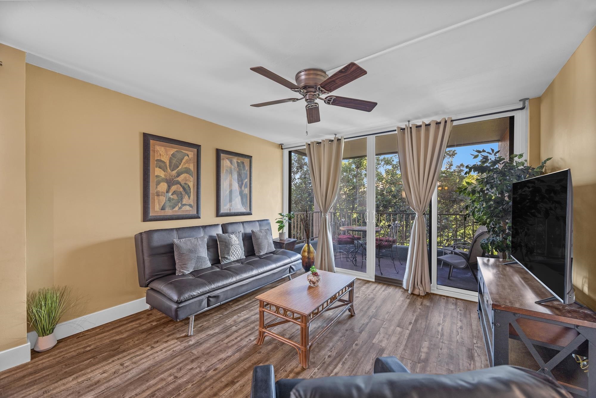 Kahana Manor condo # 520, Lahaina, Hawaii - photo 32 of 33