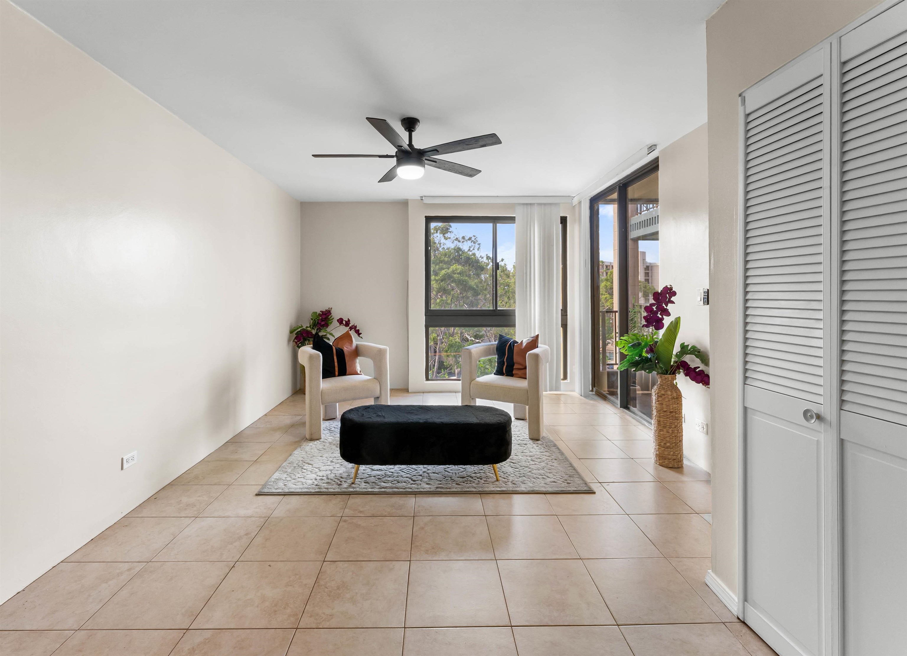 Kahana Manor condo # 609, Lahaina, Hawaii - photo 3 of 29