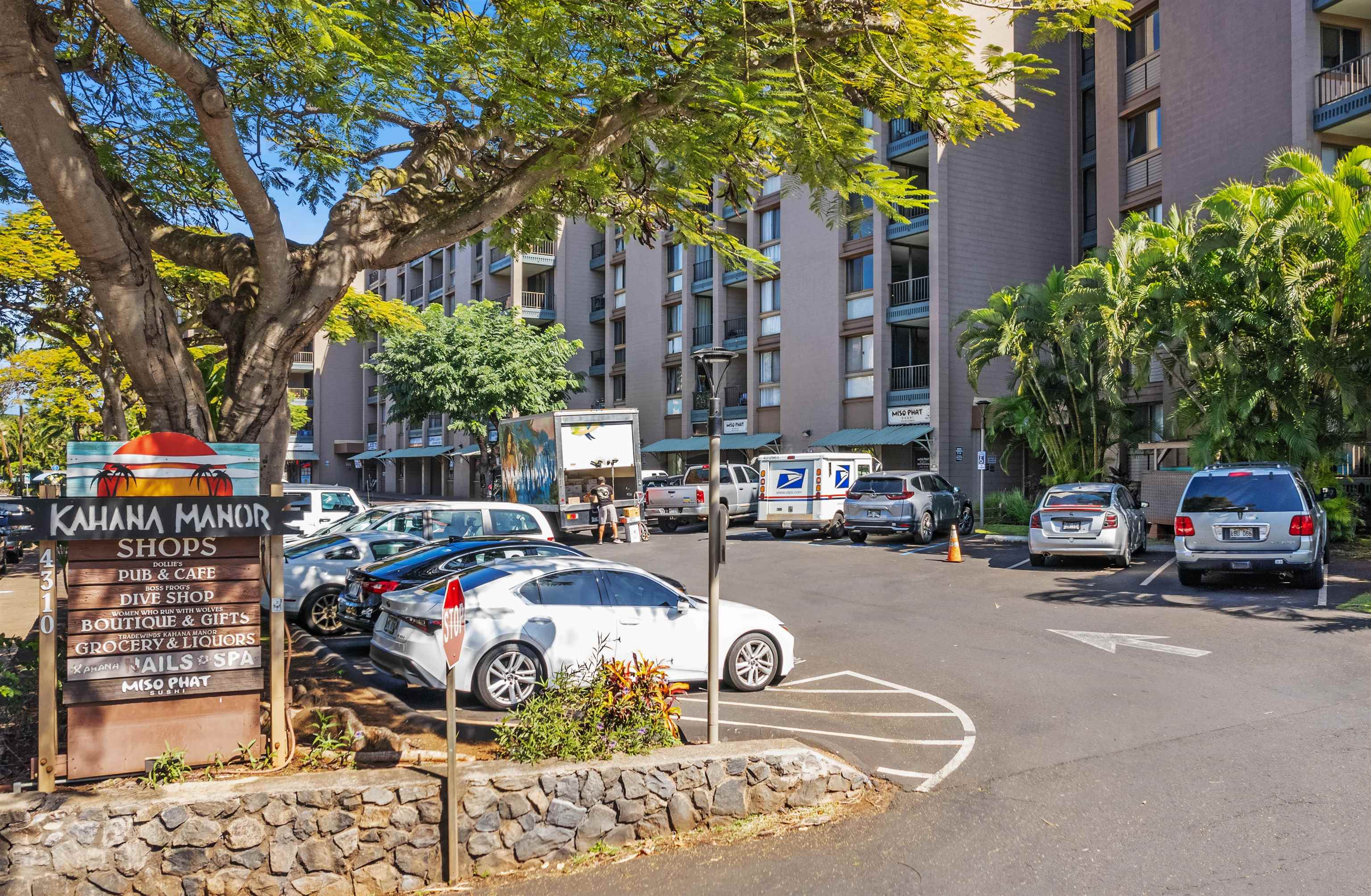 Kahana Manor condo # 609, Lahaina, Hawaii - photo 28 of 29